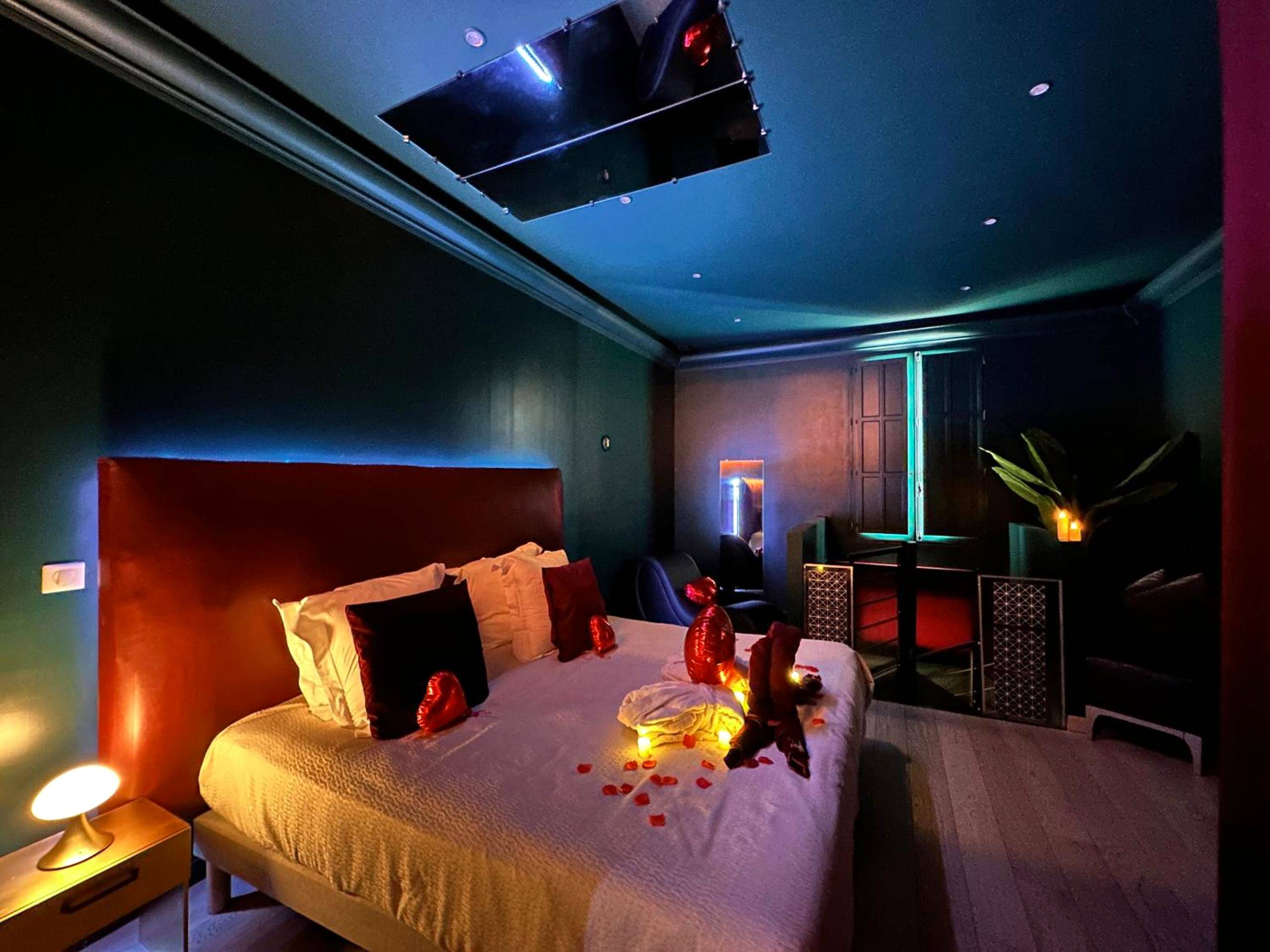 Vue du logement - Mieuxqualhotel jacuzzi privatif Velvet Desire