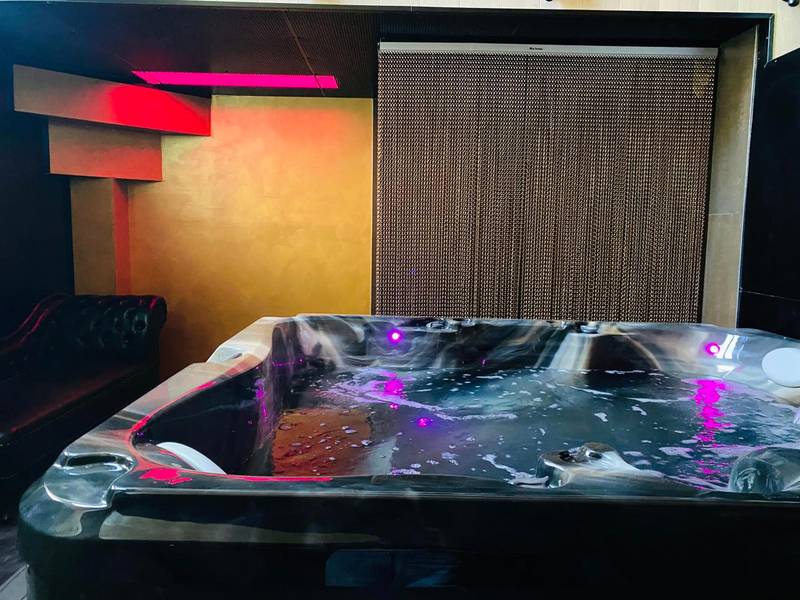 Photo du logement - Mieuxqualhotel jacuzzi privatif Love room