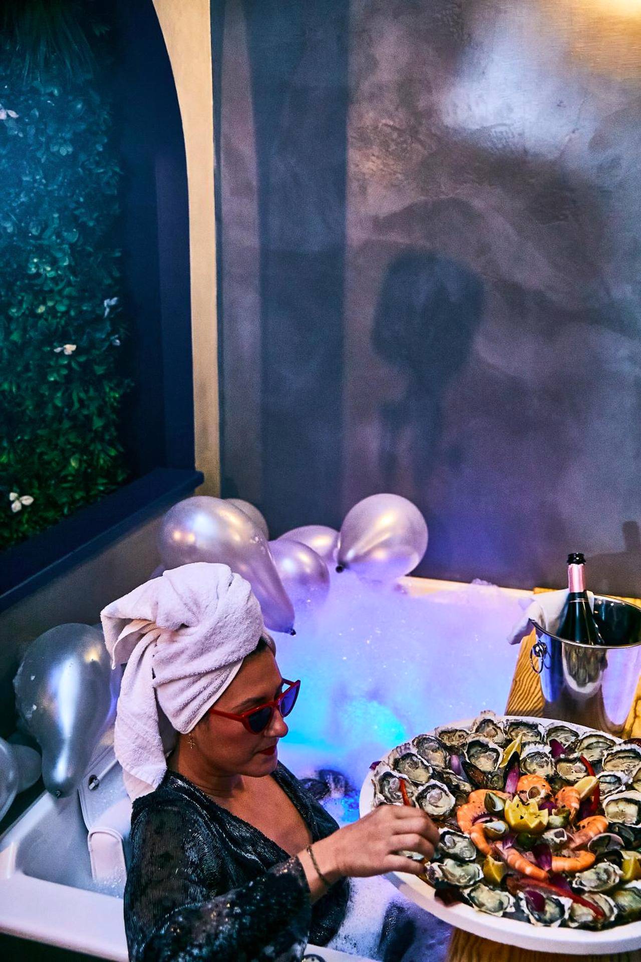 Photo du logement - Minamina, chambre avec jacuzzi privatif - Roquefort - la - Bédoule