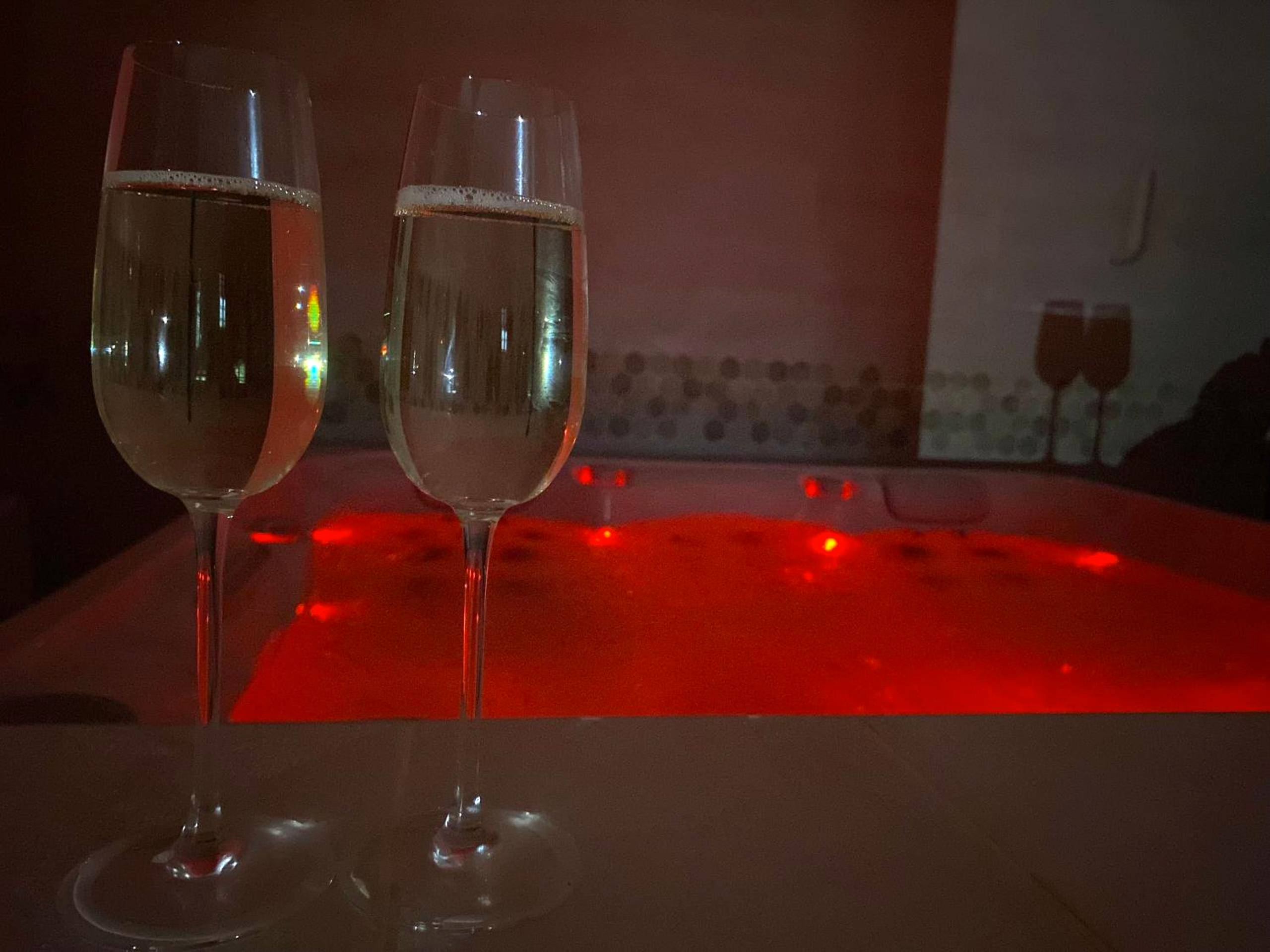 Photo du logement - Un moment hors du temps - Jacuzzi - Billard - Baby - Foot - Parking - 167