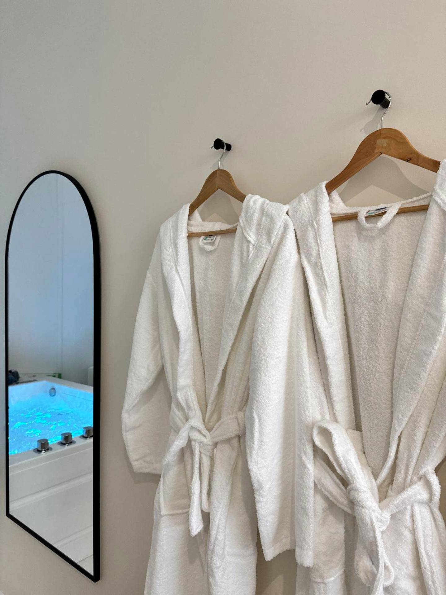 Photo du logement - Mon spa privé - Balnéo & Sauna - Le Mans insolite - Le Mans