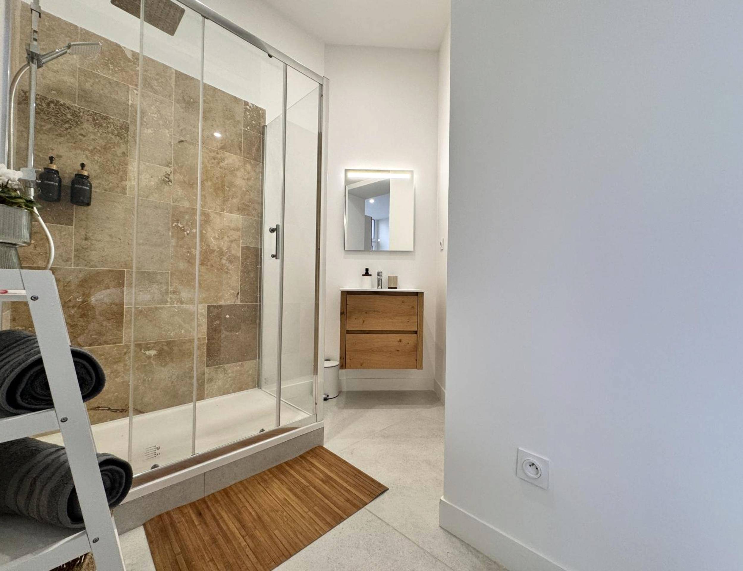 Photo du logement - Mon spa privé - Balnéo & Sauna - Le Mans insolite