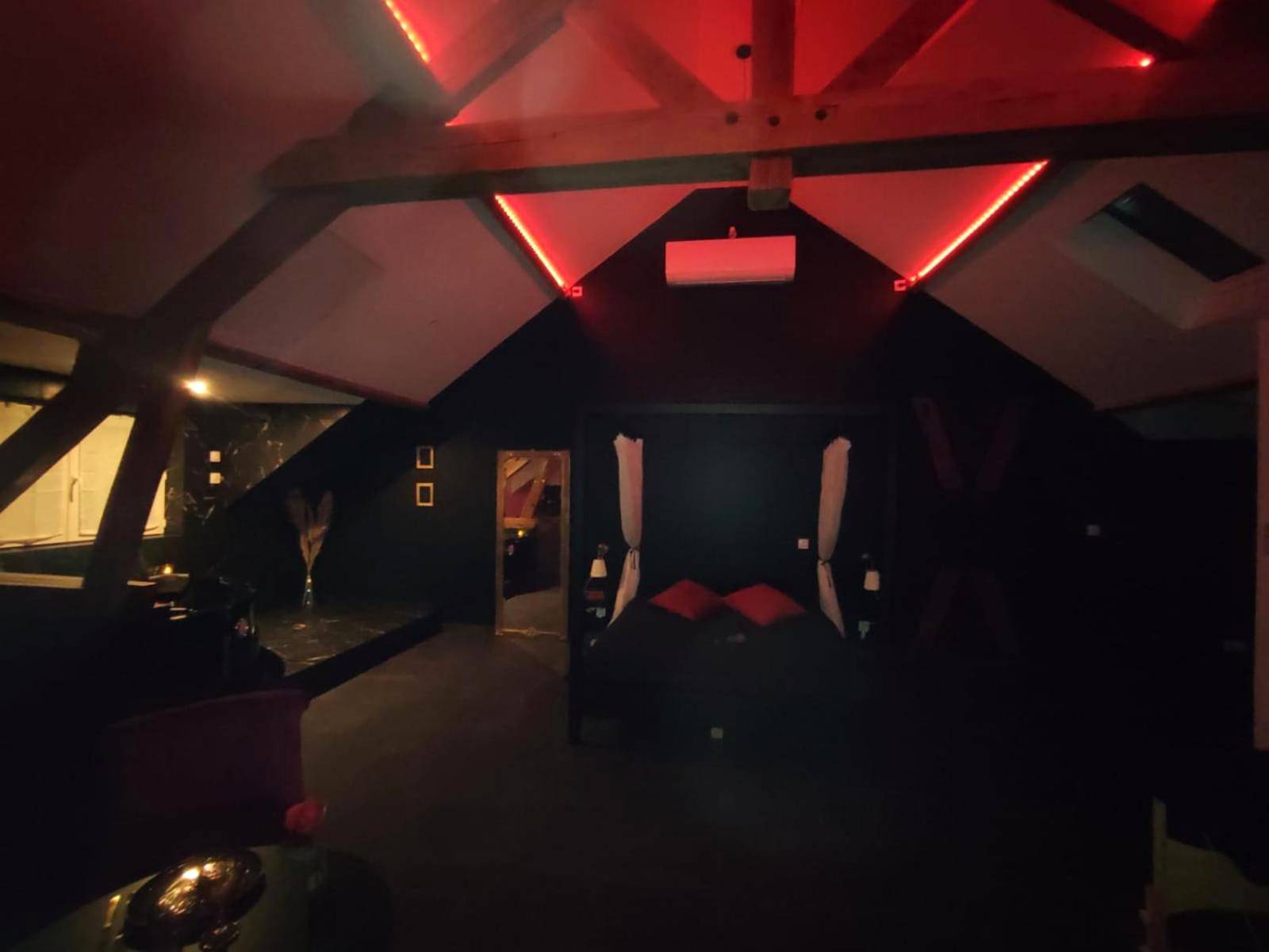 Photo du logement - Love Room à Montargis - Château - Landon