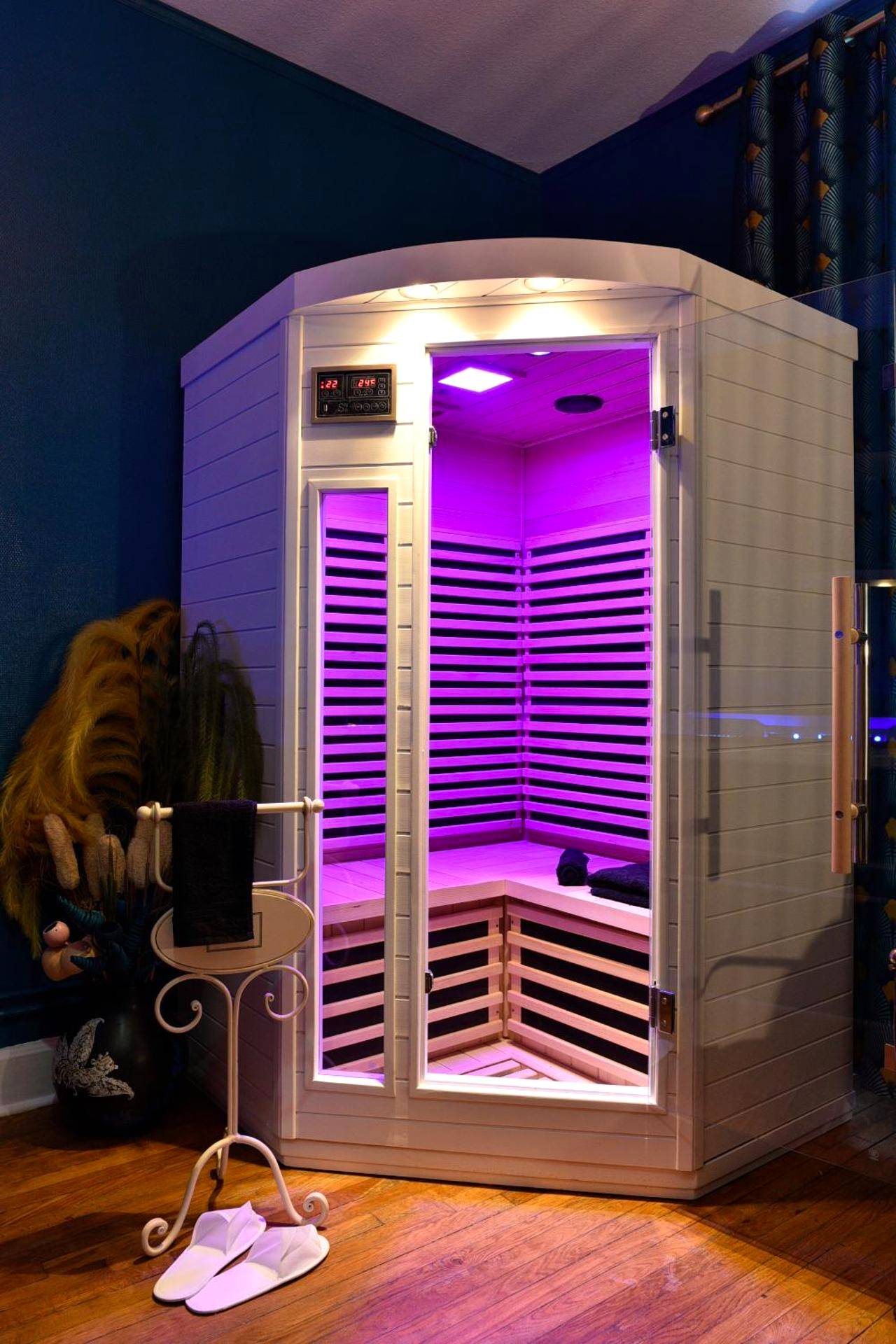 Photo du logement - MoonLOVE, SPA/Sauna et Jacuzzi privés, charme et détente.