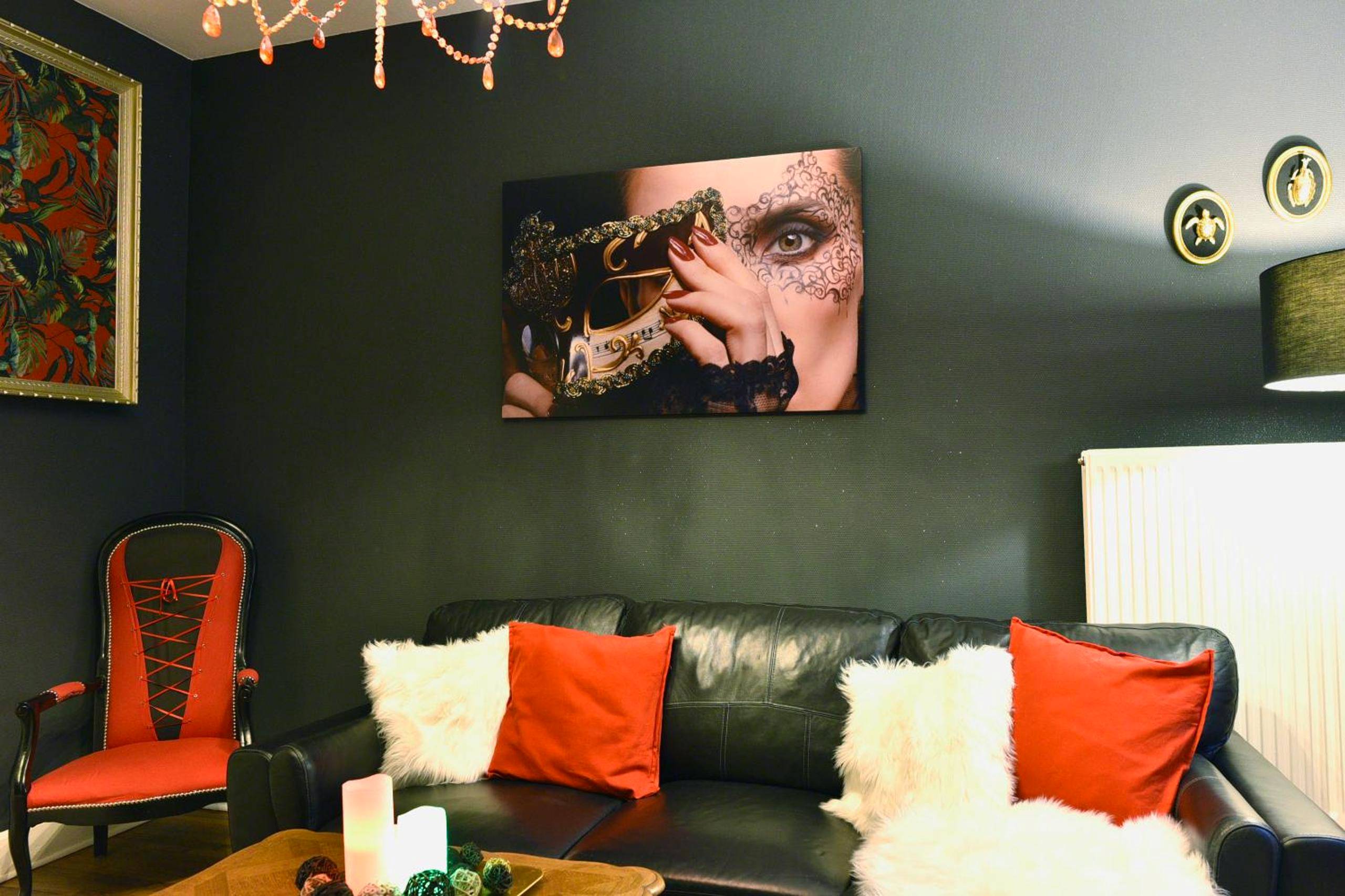 Photo du logement - MoonLOVE, SPA/Sauna et Jacuzzi privés, charme et détente. - Nancy