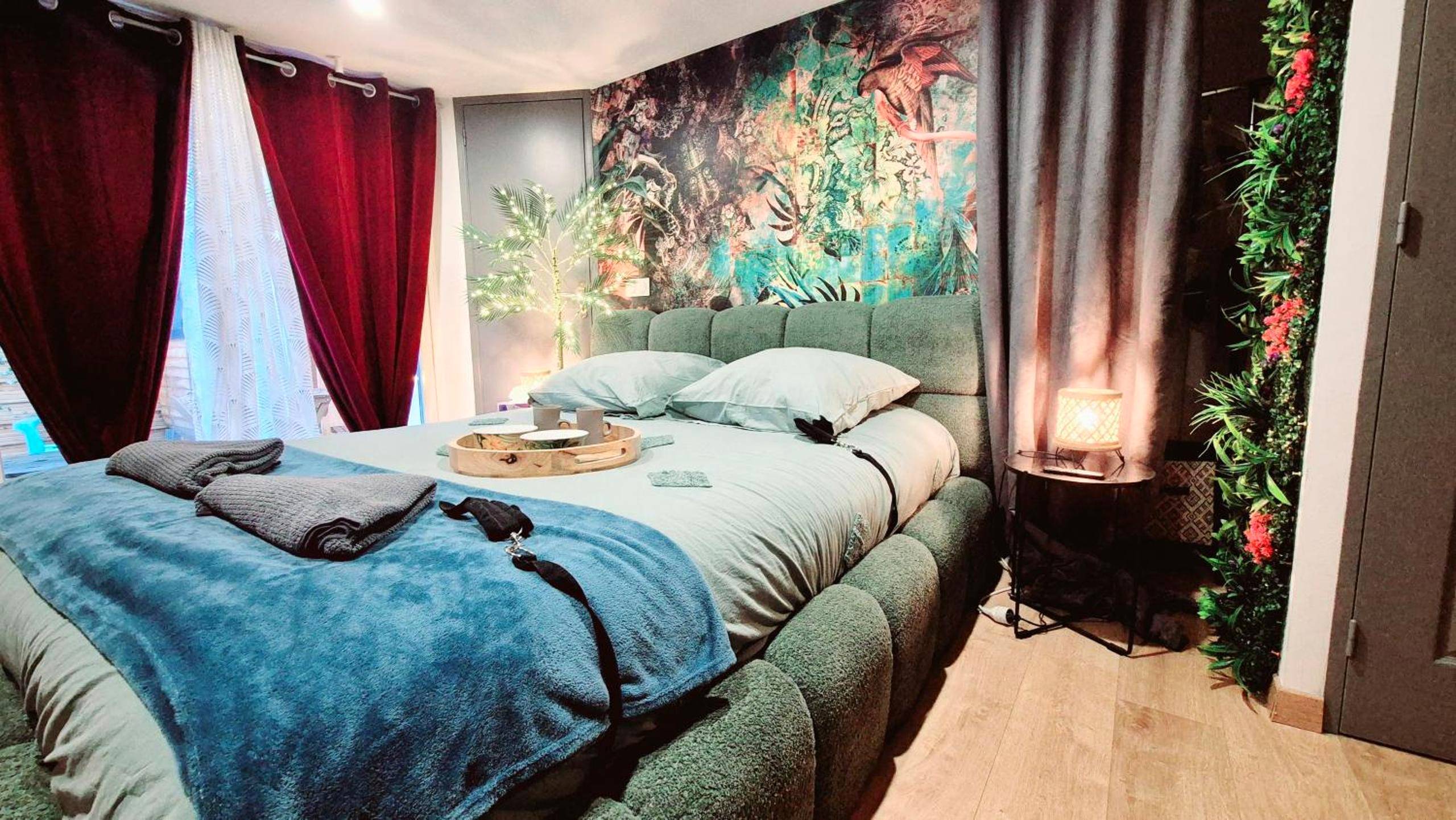 Photo du logement - LoveRoom le moutik du bord de mer avec SPA et sauna parking gratuit