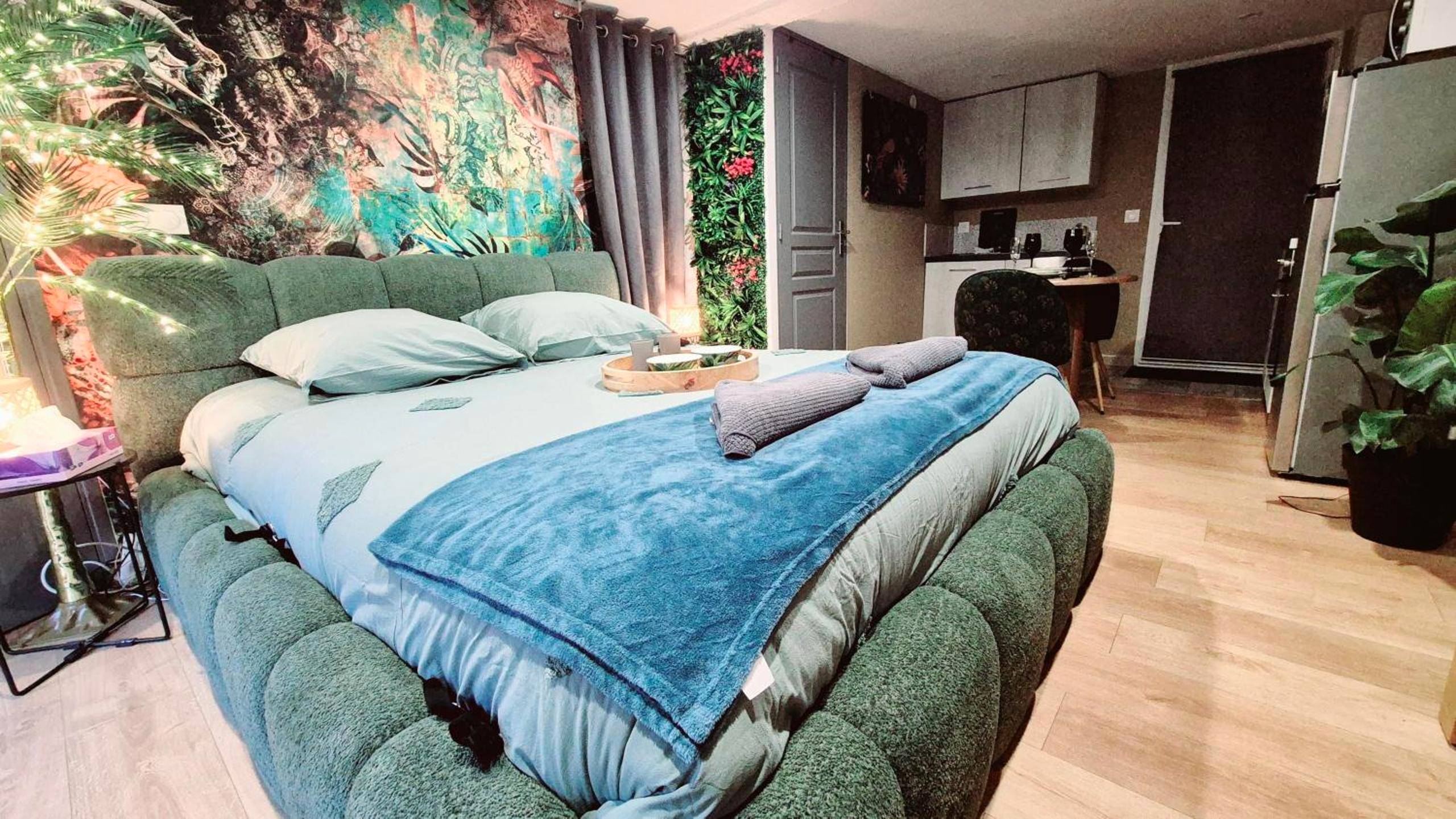 Photo du logement - LoveRoom le moutik du bord de mer avec SPA et sauna parking gratuit - Lampaul - Plouarzel