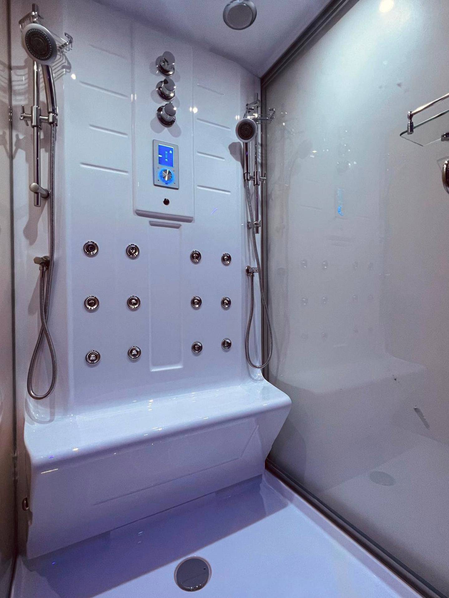 Cabine de douche hydromassante avec jets - NARCISSE Balnéo, Sauna, Hammam