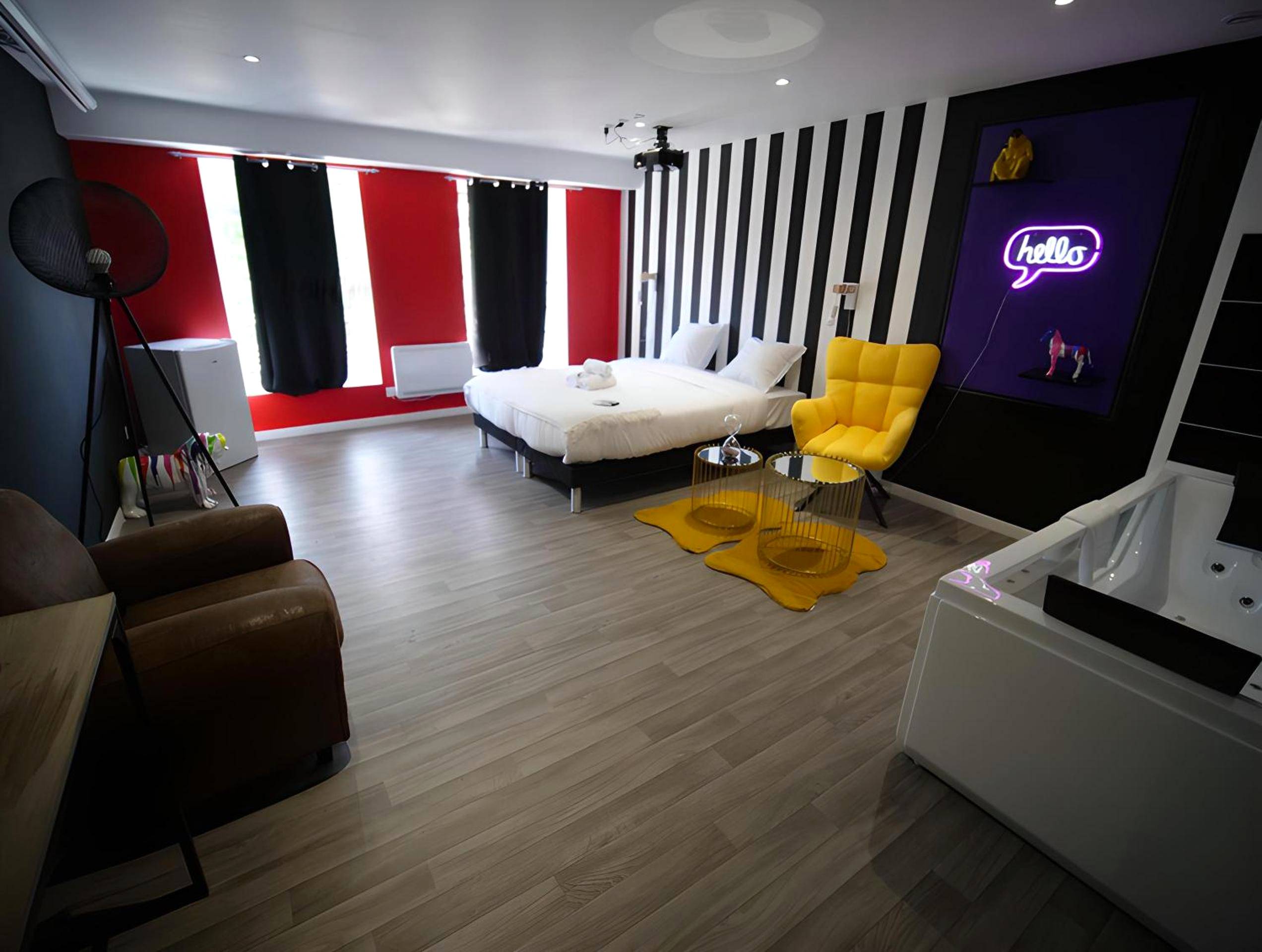 Vue du logement - NG SuiteHome - Lille I Roubaix Centre I Grand Place - Balnéo - Netflix - Wifi