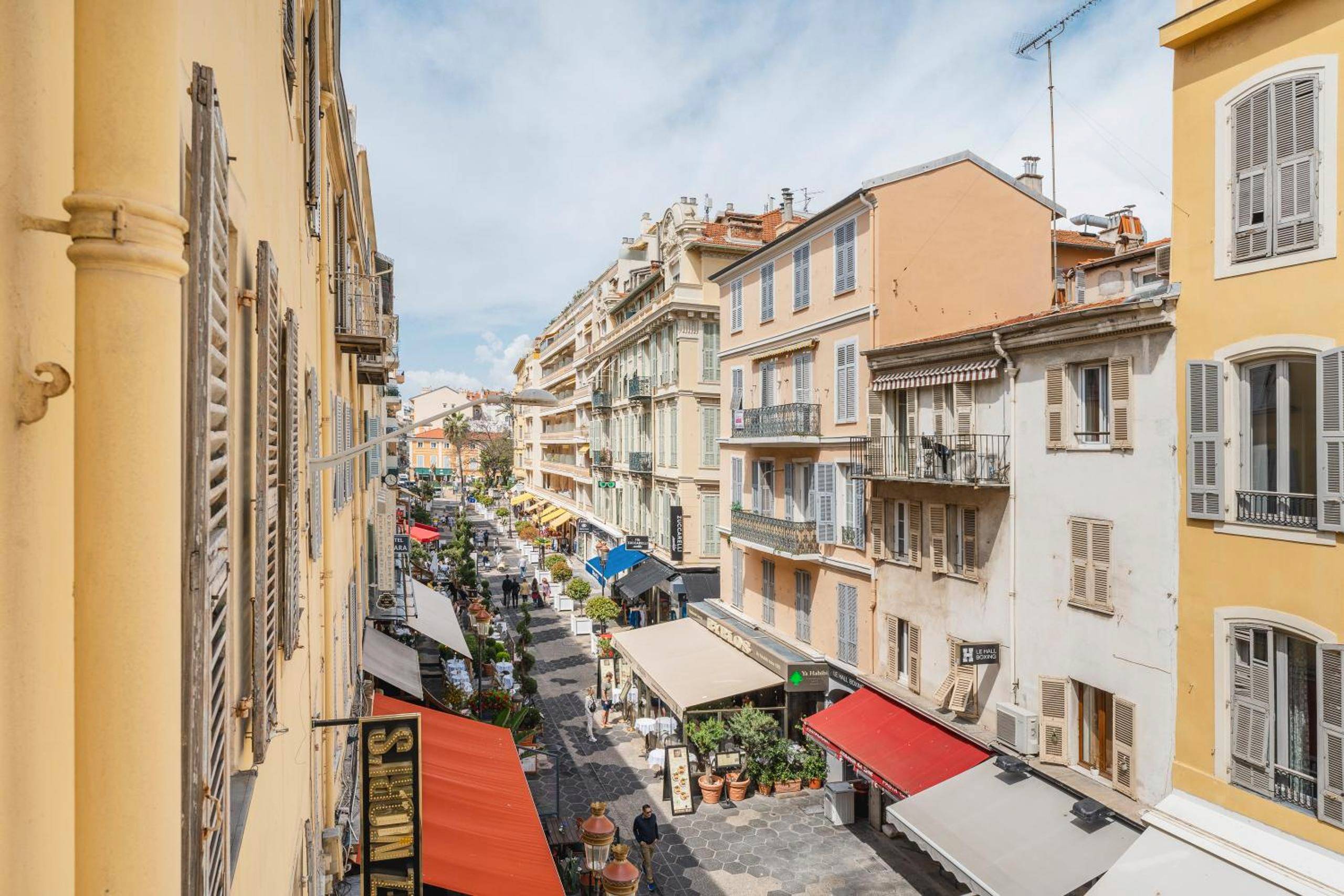 Photo du logement - Nice Renting - 8FRANCE - Luxury & Comfort Love Room Suite Jacuzzi Massena - Nice