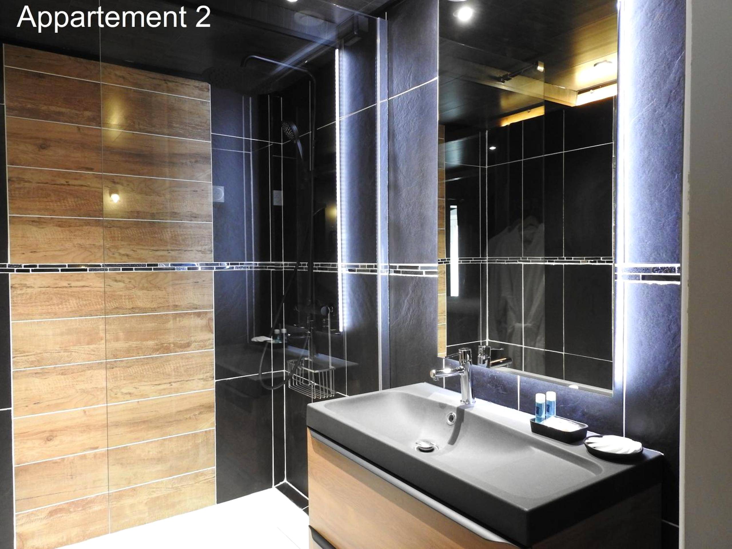Vue du logement - Love room "Nuit Blanche" - spa