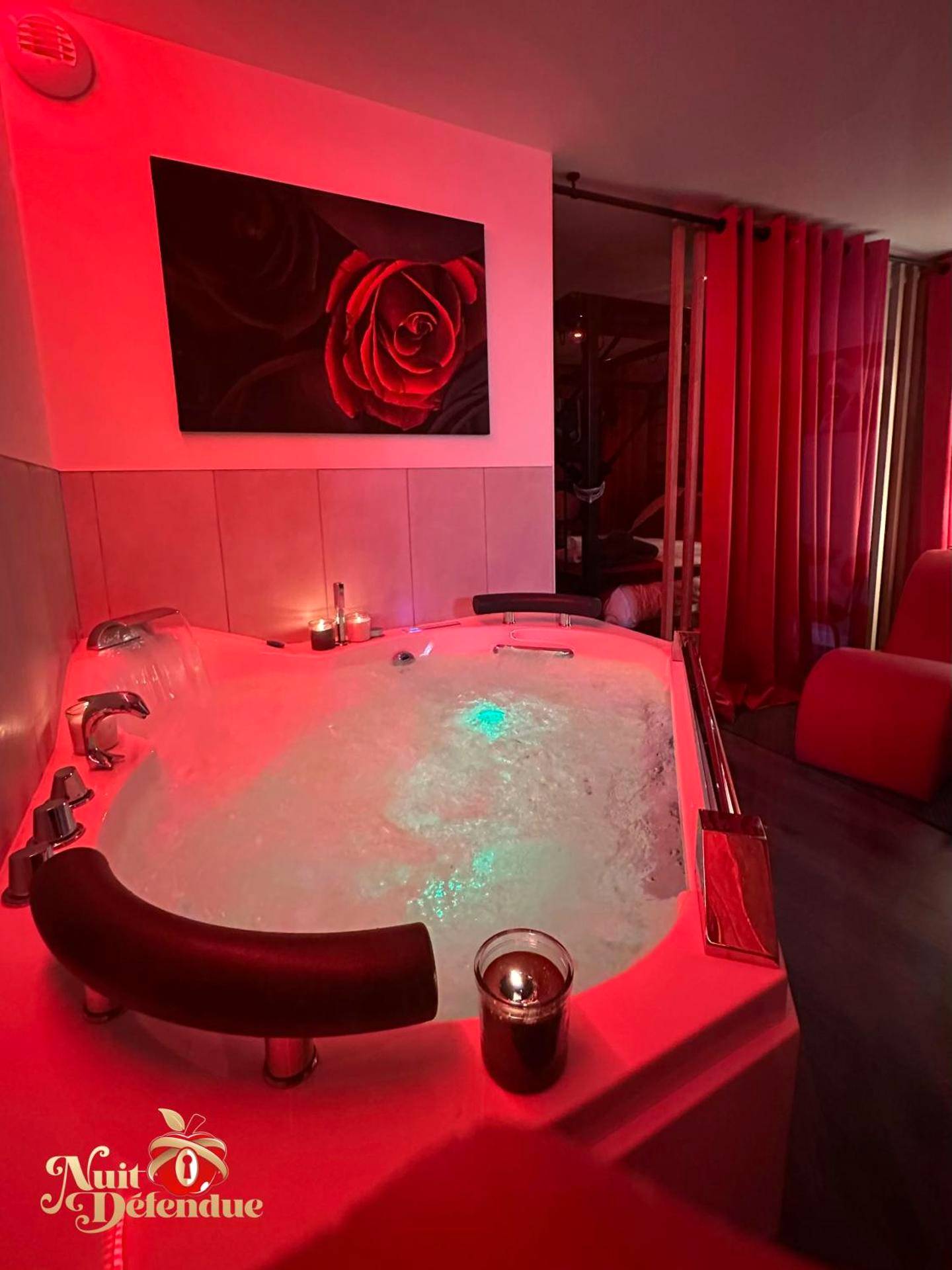 Photo du logement - Nuit Défendue Jacuzzi - Sauna