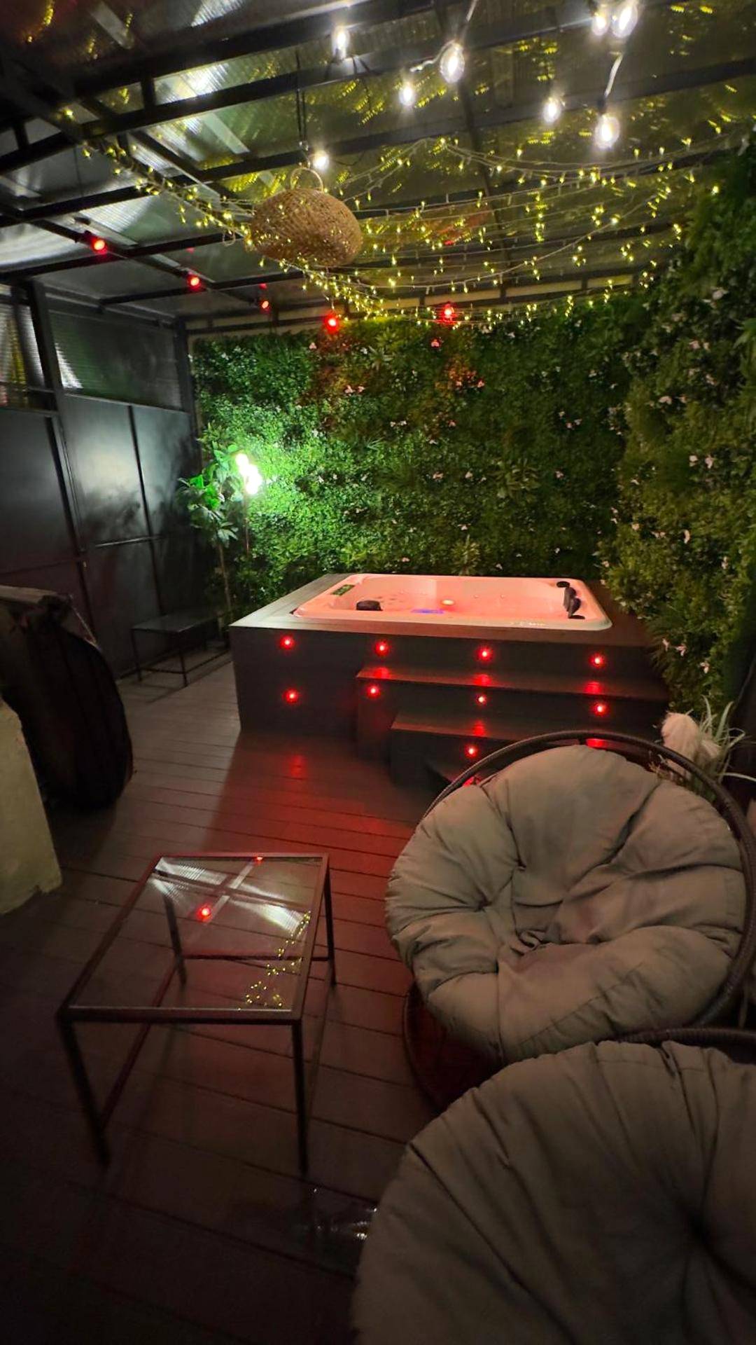 Photo du logement - By nuit - parisienne : Superbe appartement avec SPA et terrasse privée - Villemomble