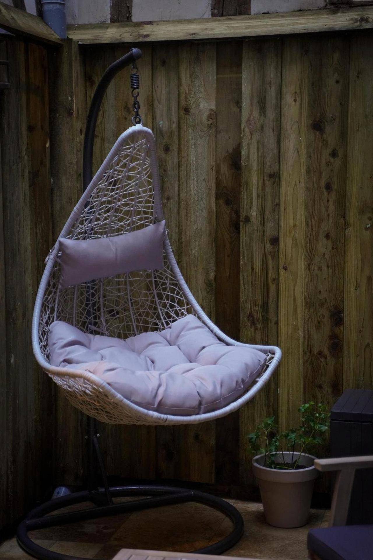 Photo du logement - Nuit de la sagesse "jacuzzi terrasse et parking privé"