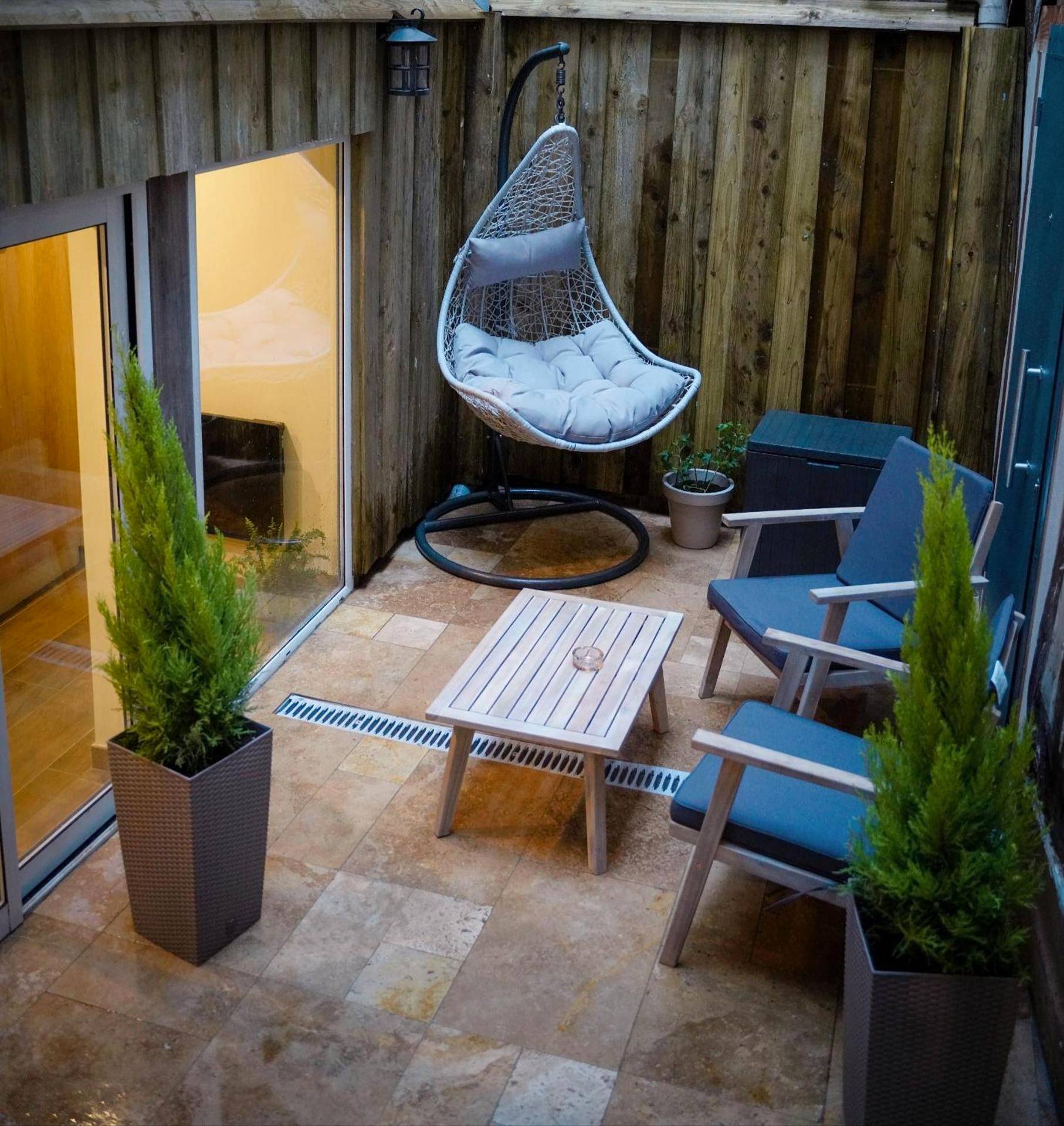 Photo du logement - Nuit de la sagesse "jacuzzi terrasse et parking privé" - Rouen