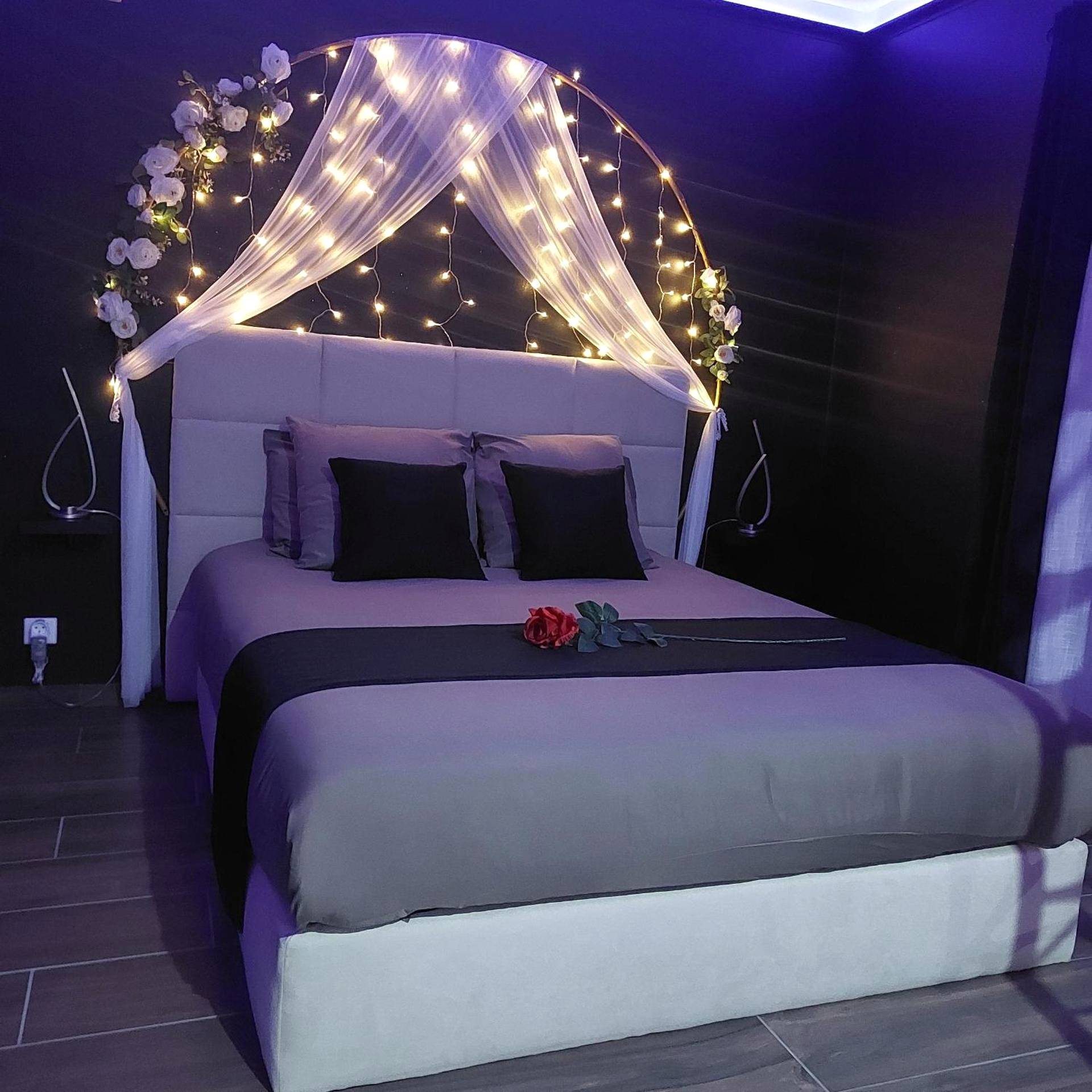 Photo du logement - LA NUIT DES SECRETS Love Room 4 étoiles avec Jacuzzi et Sauna