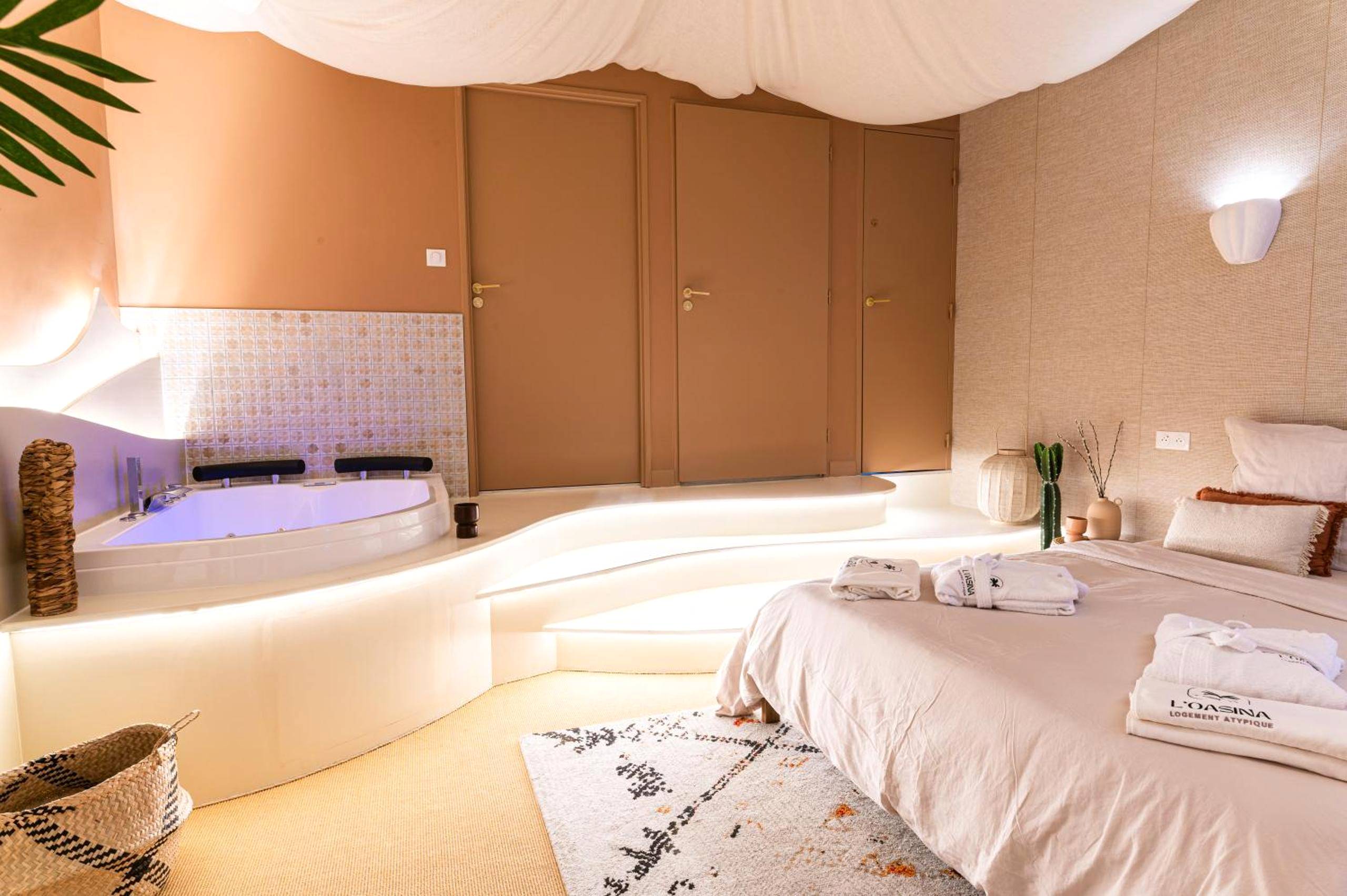 Photo du logement - L'OASINA - Spa privé - Voyagez dans le Désert - Bourg - en - Bresse