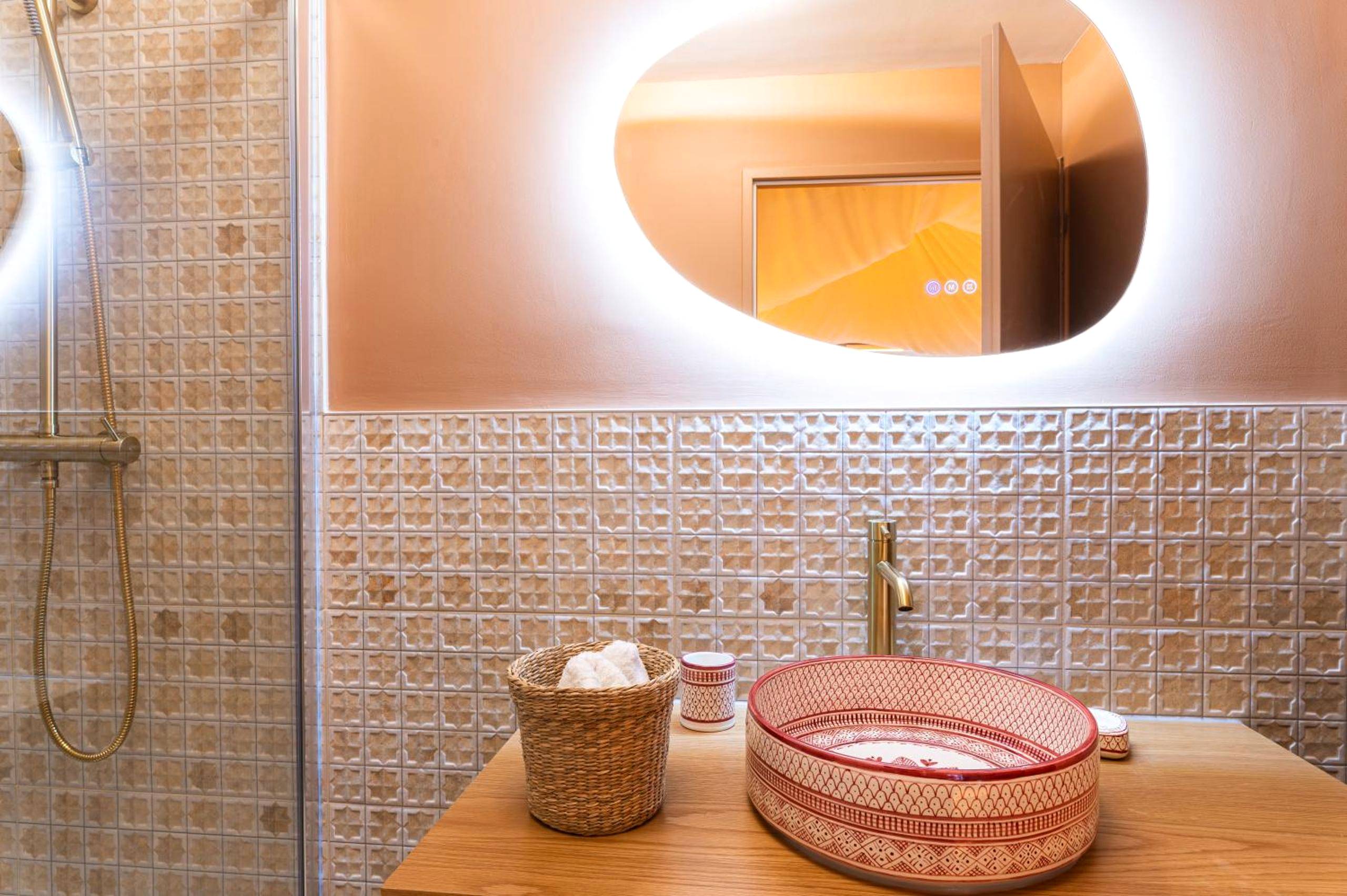 Photo du logement - L'OASINA - Spa privé - Voyagez dans le Désert - Bourg - en - Bresse