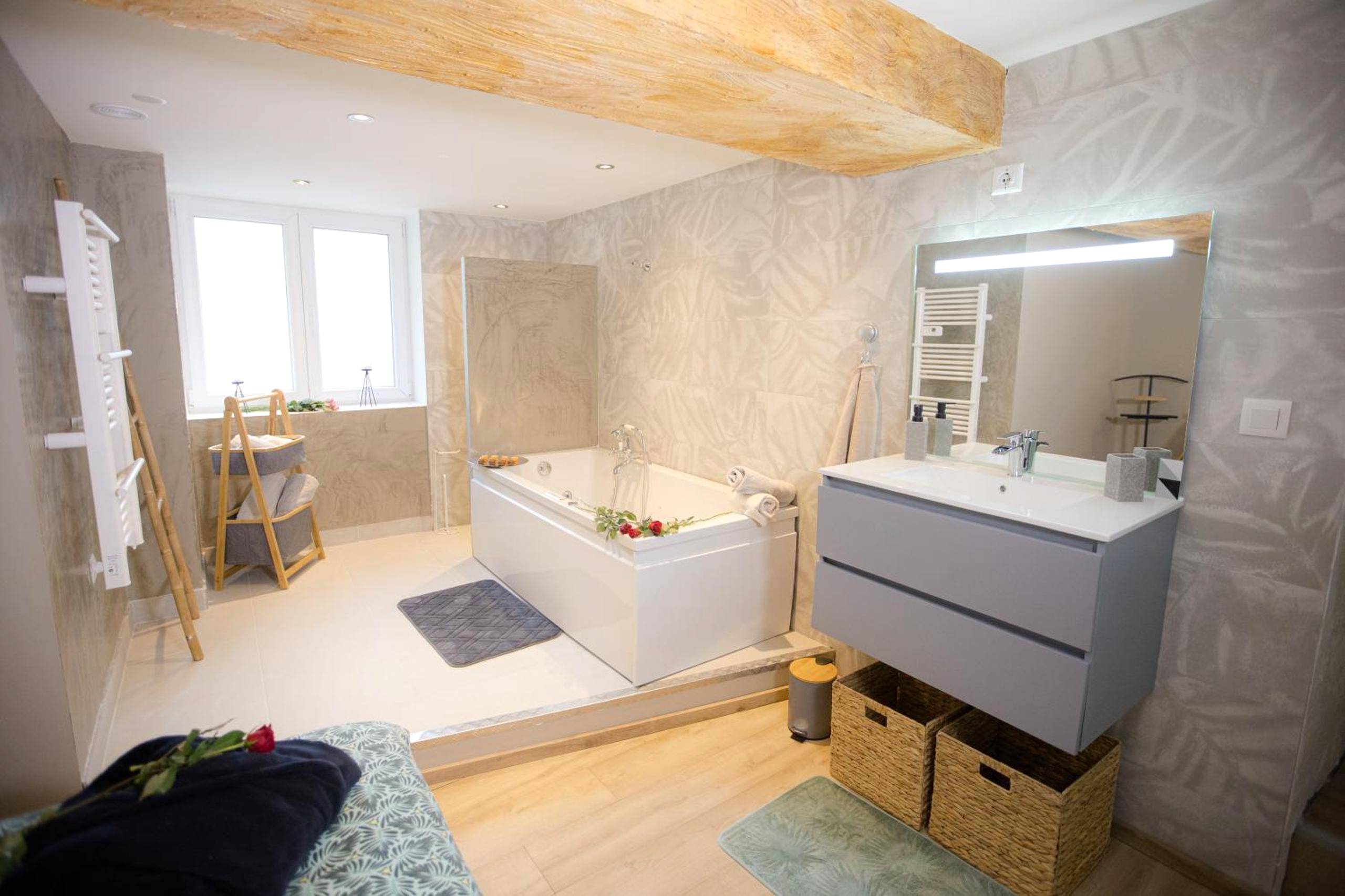 Photo du logement - ODYSSEE l'expérience commence ici JACUZZI