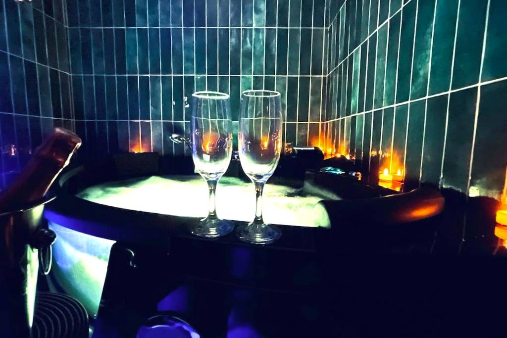 Photo du logement - Love Room L' Orientale / Jacuzzi / Sauna