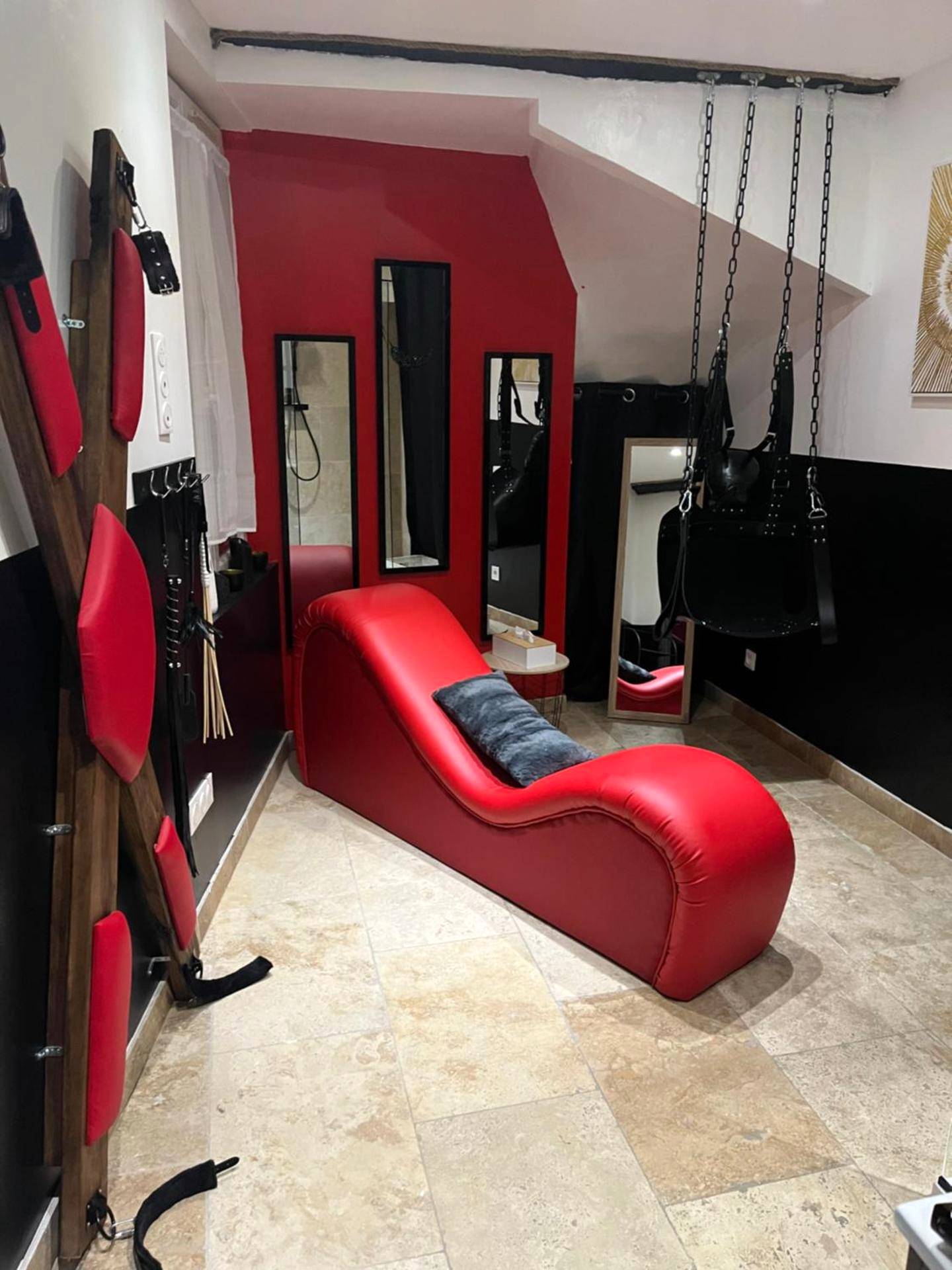 Vue du logement - Love Room Carpentras - Osez! Le fruit défendu Loveroom Carpentras