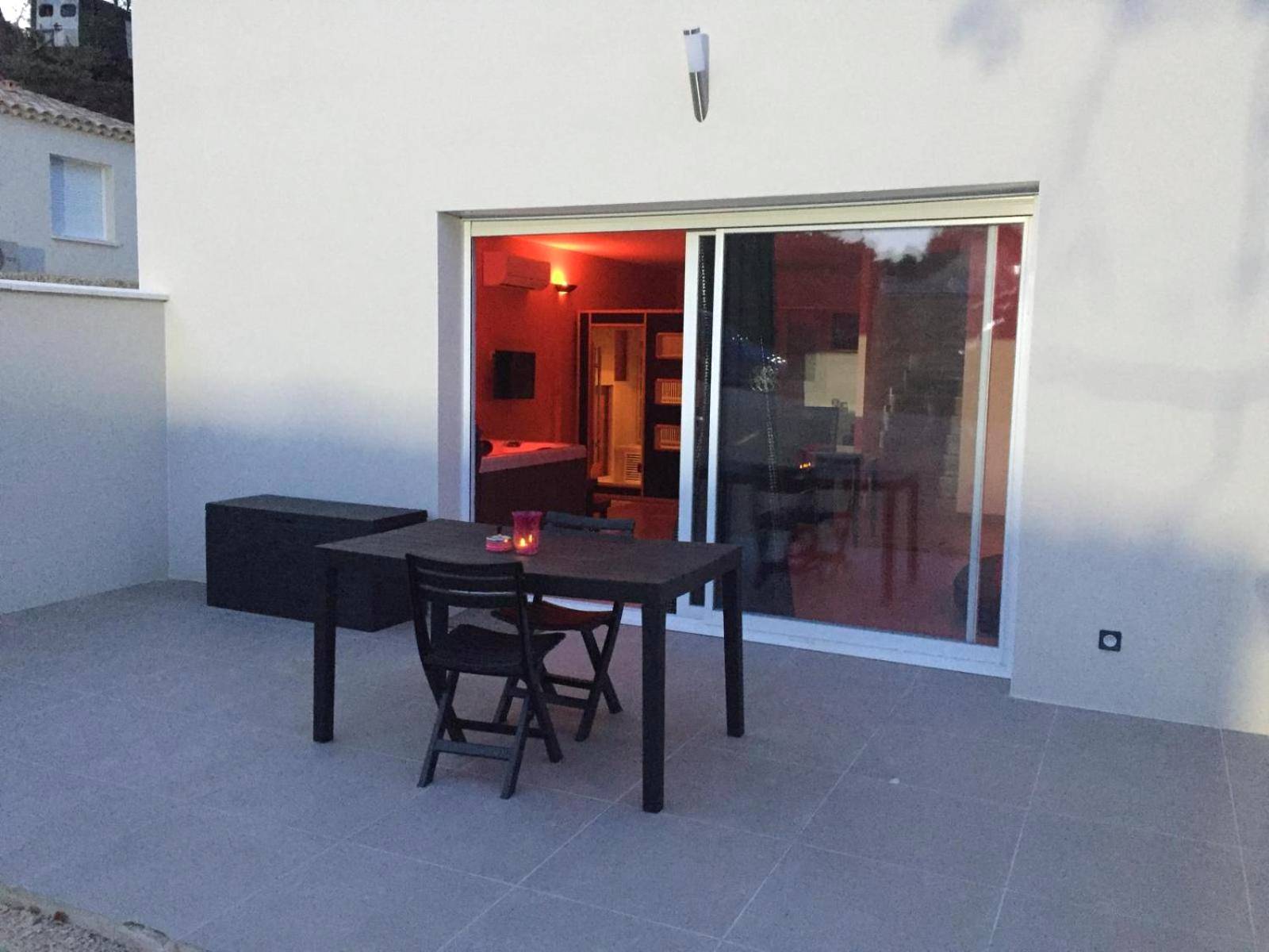 Photo du logement - La Paillote Exotique Spa - Beaucaire