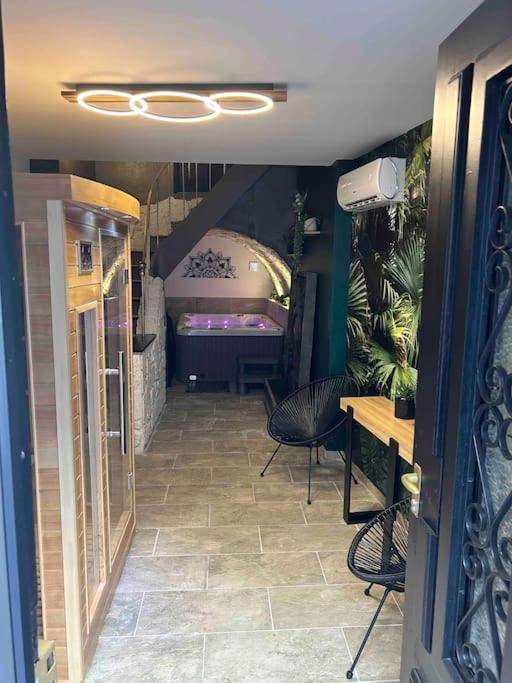 Photo du logement - Love room La Parenthèse Carnoules - Carnoules