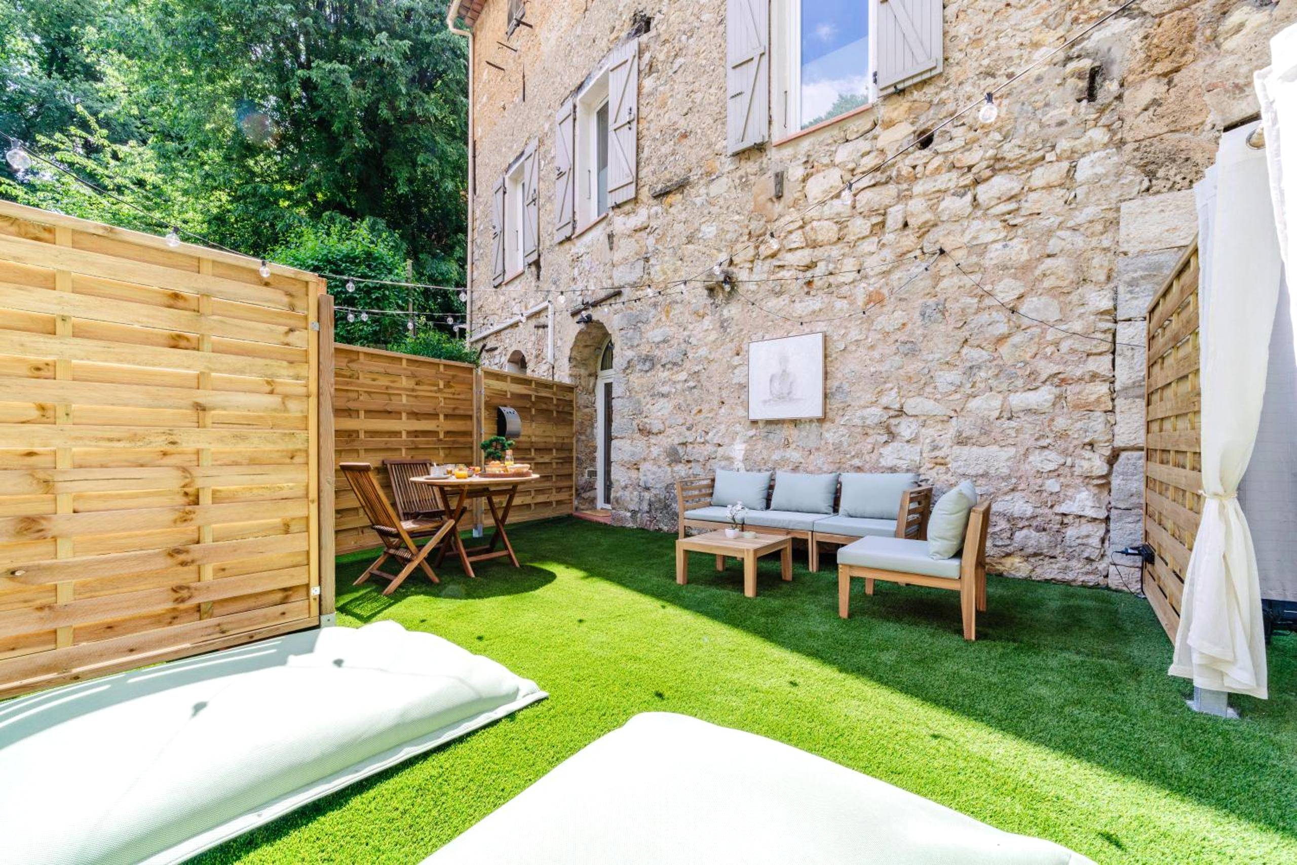 Photo du logement - La Parenthèse Grassoise - Votre échappée romantique - Grasse