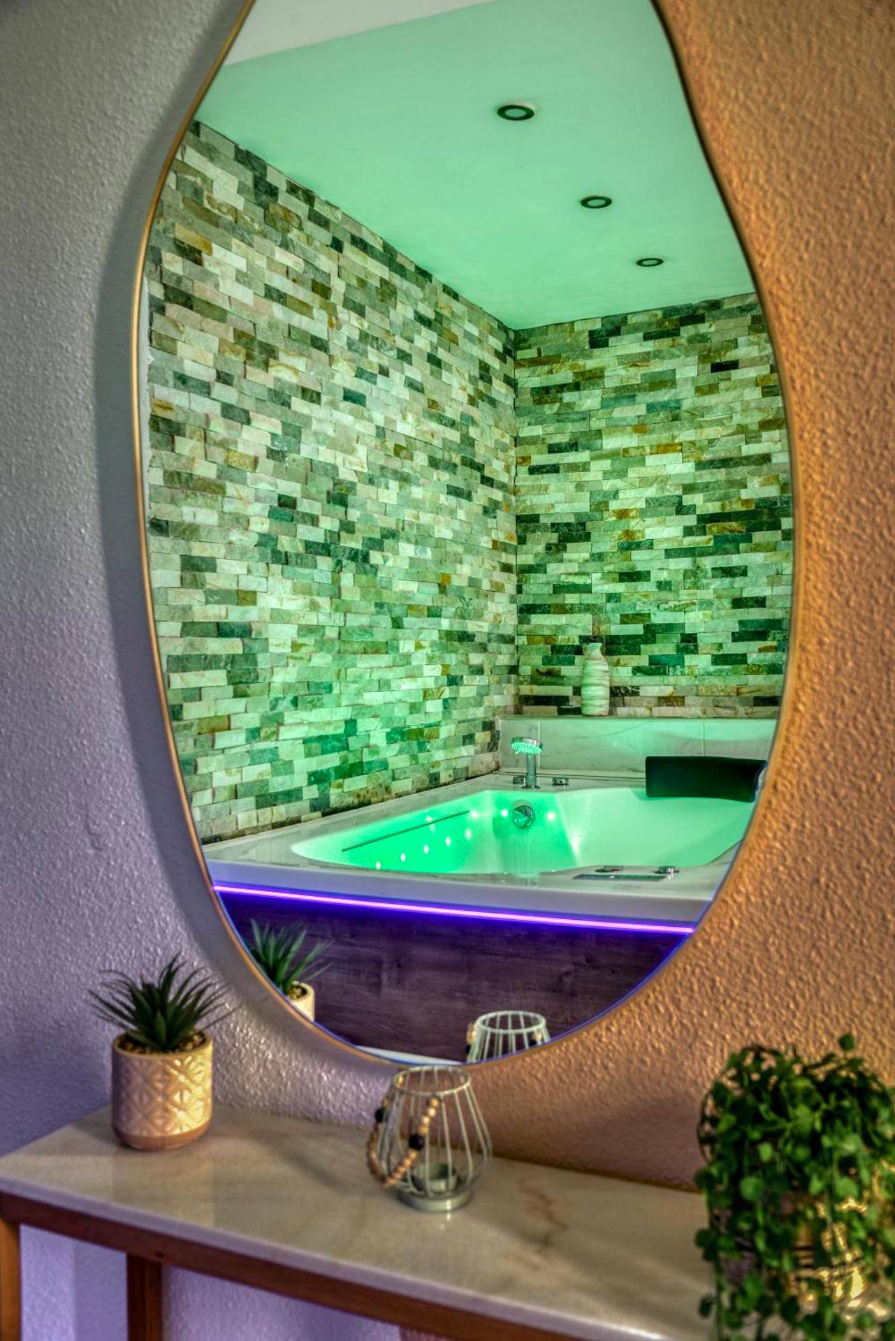 Photo du logement - Parenthèse Occitane - Free Parking - Balnéothérapie - Carcassonne