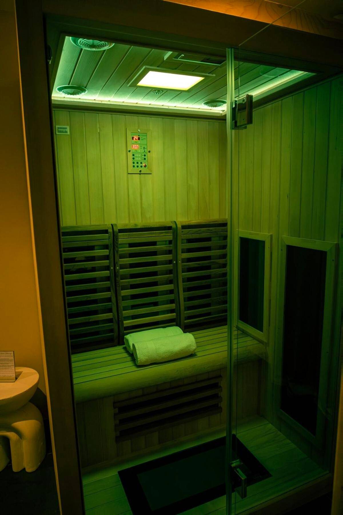 Photo du logement - La Parenthèse Suites - appartement luxueux avec sauna et baignoire balnéo