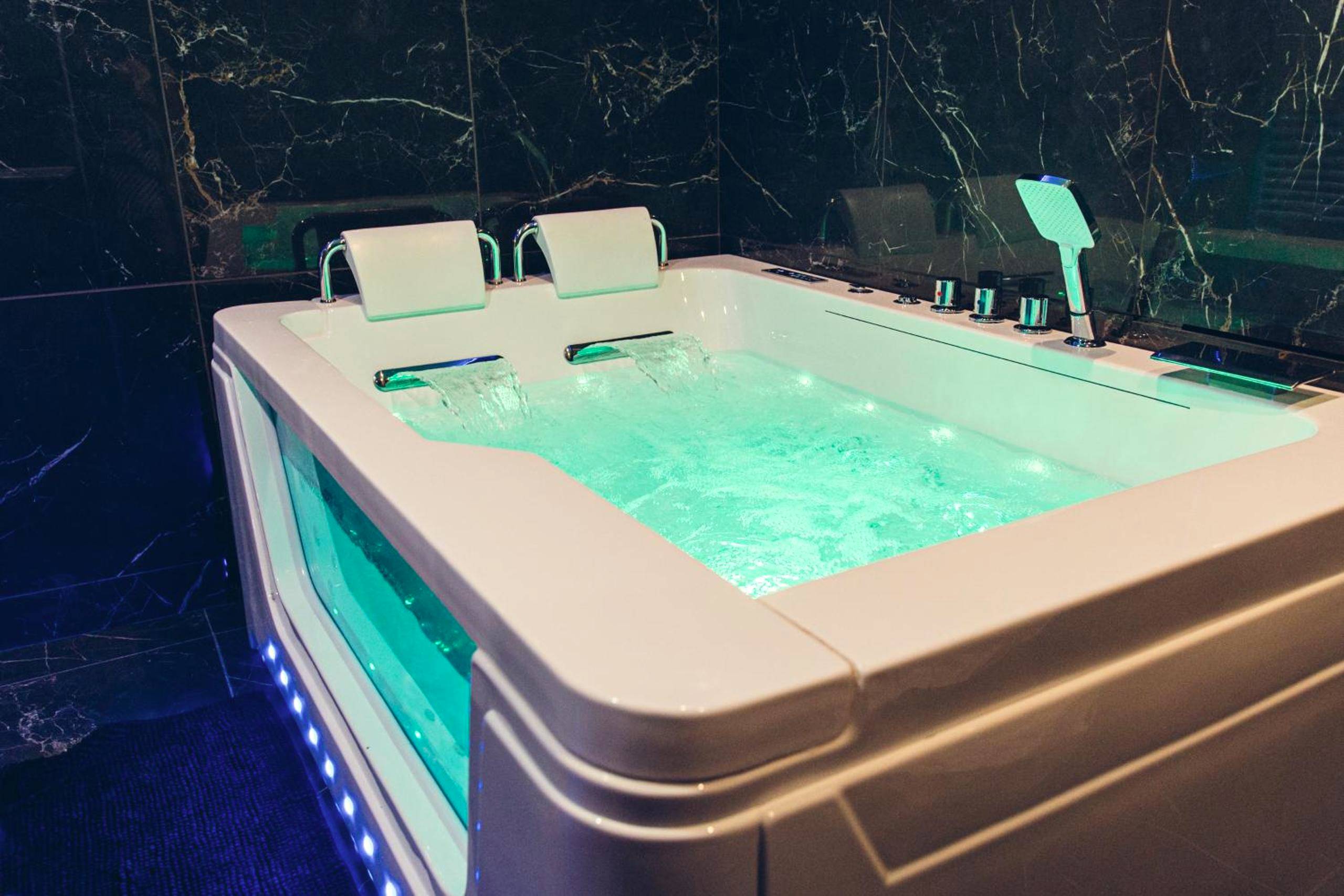 Photo du logement - Loveroom Pau