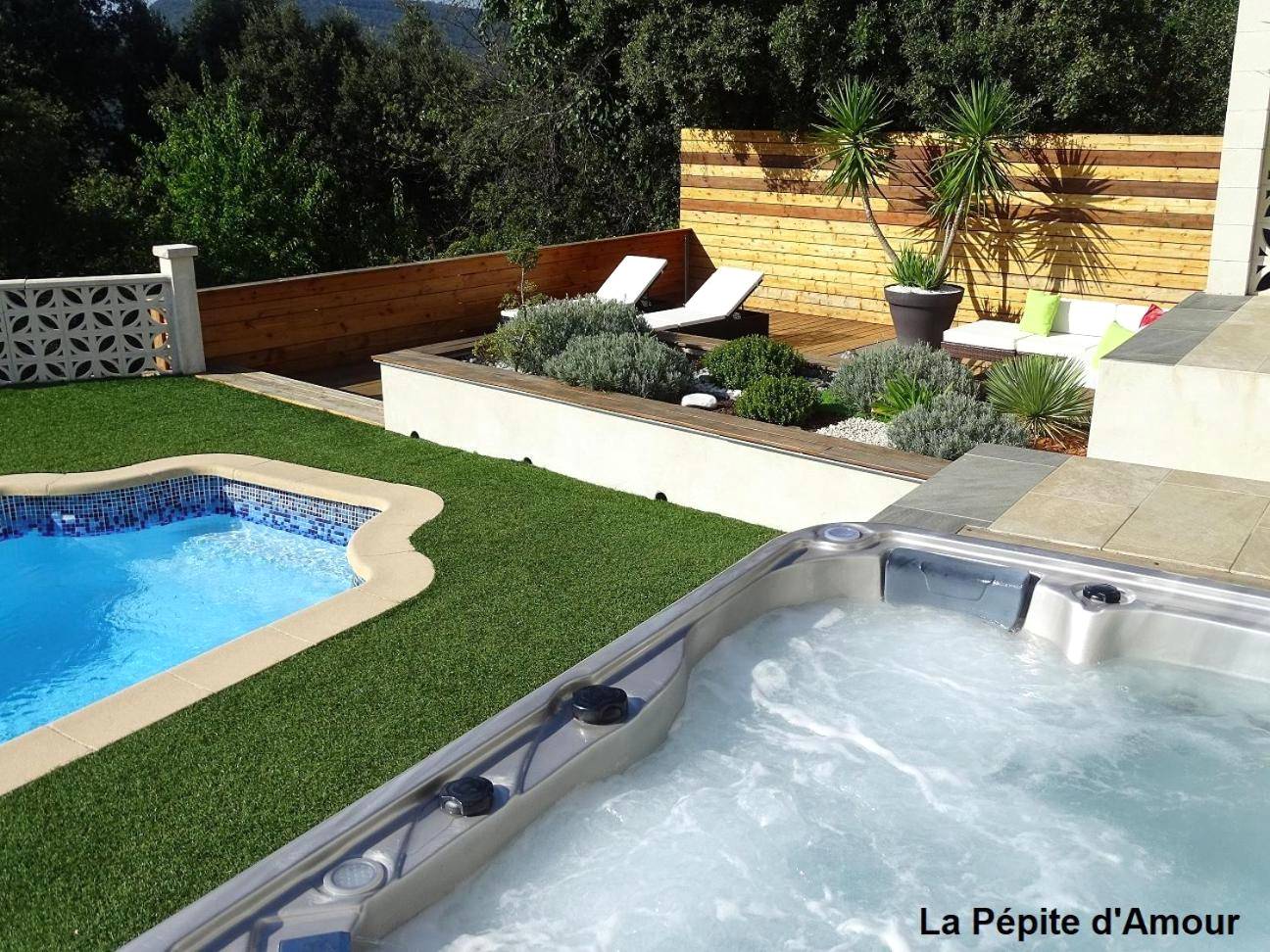 Photo du logement - La Pépite d'Amour, villa 5 étoiles, spa privatif, sauna, piscine privée à volonté !