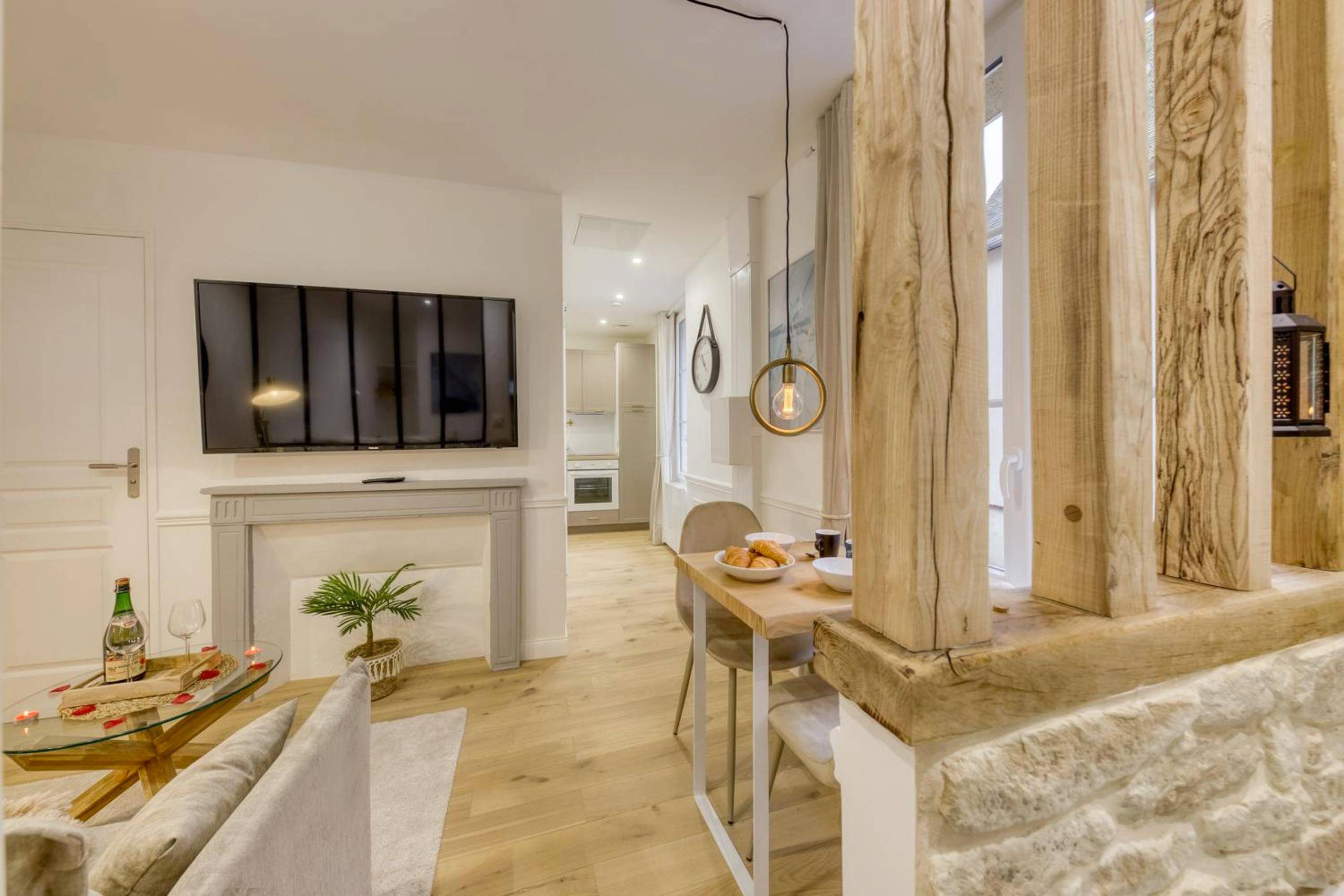 Photo du logement - Le Petit Paris - Cocon & Spa & Sauna - Chartres