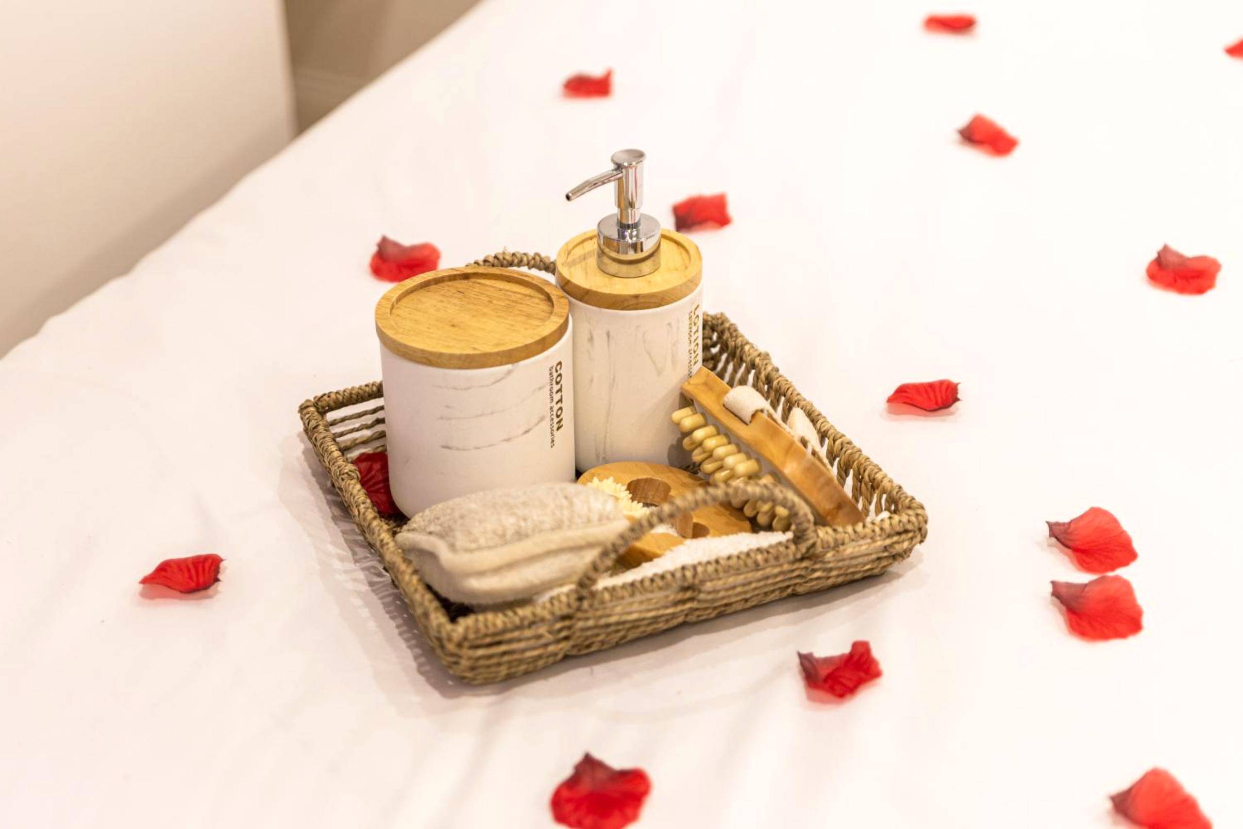 Photo du logement - Le Petit Paris - Cocon & Spa & Sauna - Chartres