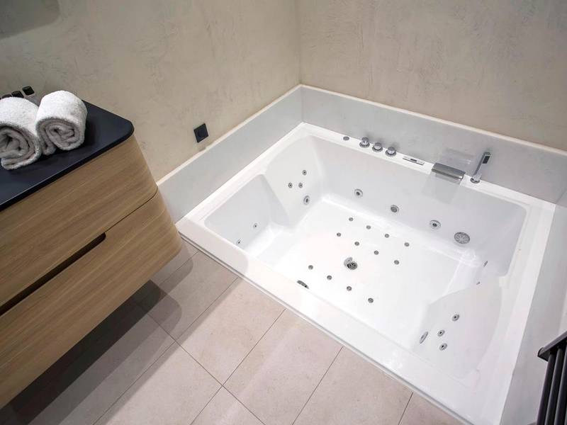 Photo du logement - Love Room Balneo Sauna Pierre Corneille !