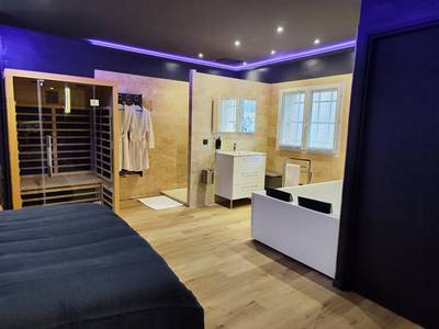 Vue du logement - LoveRoom#1 by Pimente ton couple