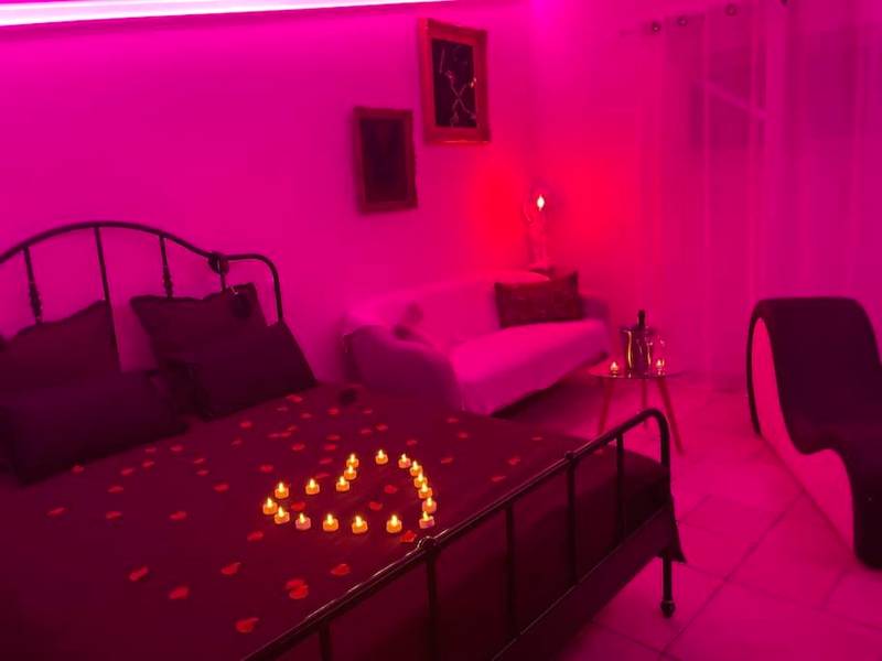 Photo du logement - Plaisirs cachés - Love Room - - La Garde