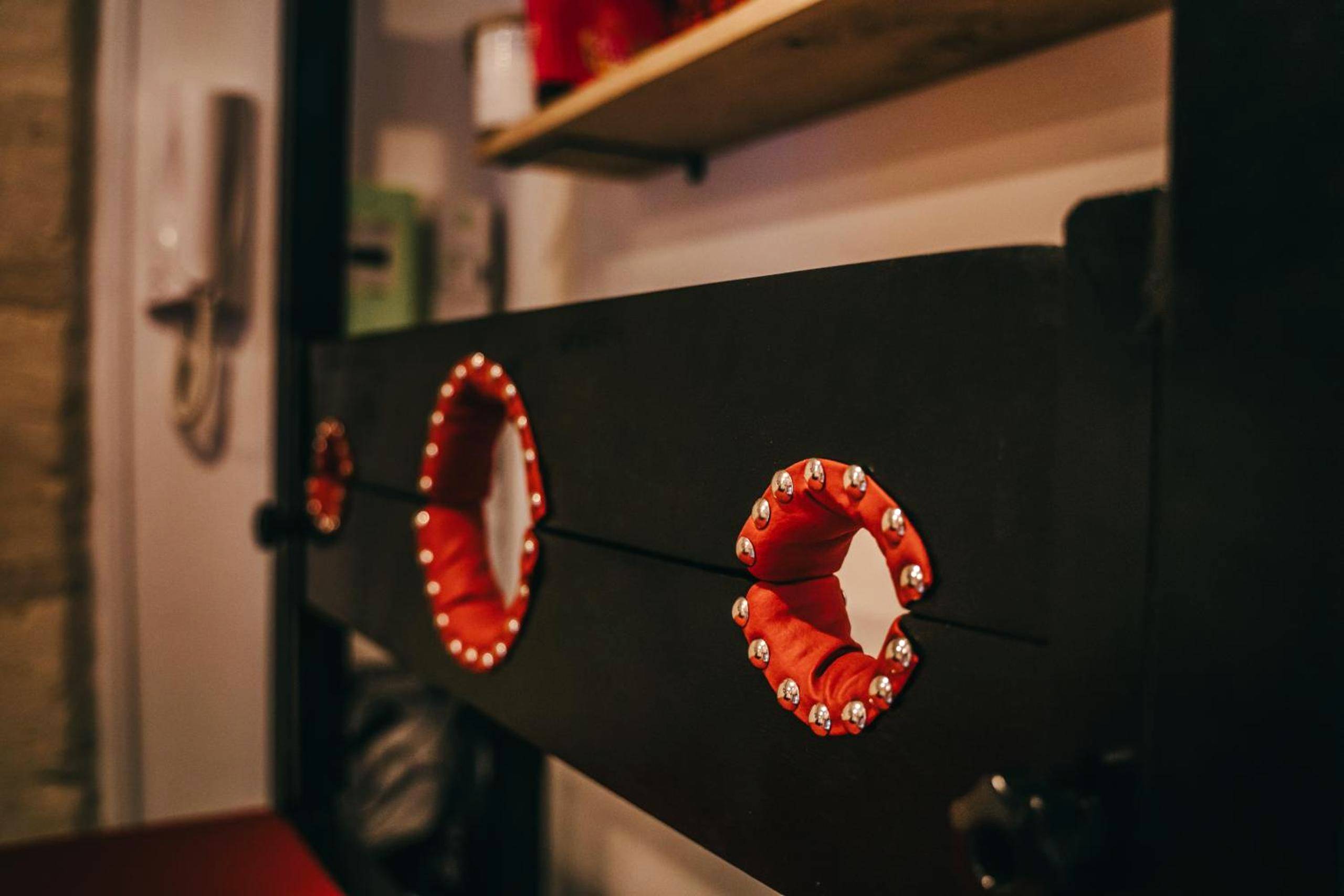 Photo du logement - LOVE ROOM Bordeaux Playroom avec salle de jeux pour adultes et lit à eau chauffant - Bordeaux