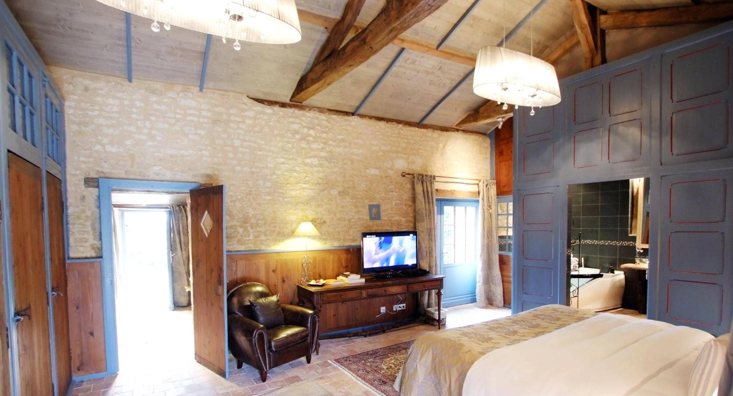 Detail du logement - Demeures et Châteaux - Le Portail en Marais Poitevin