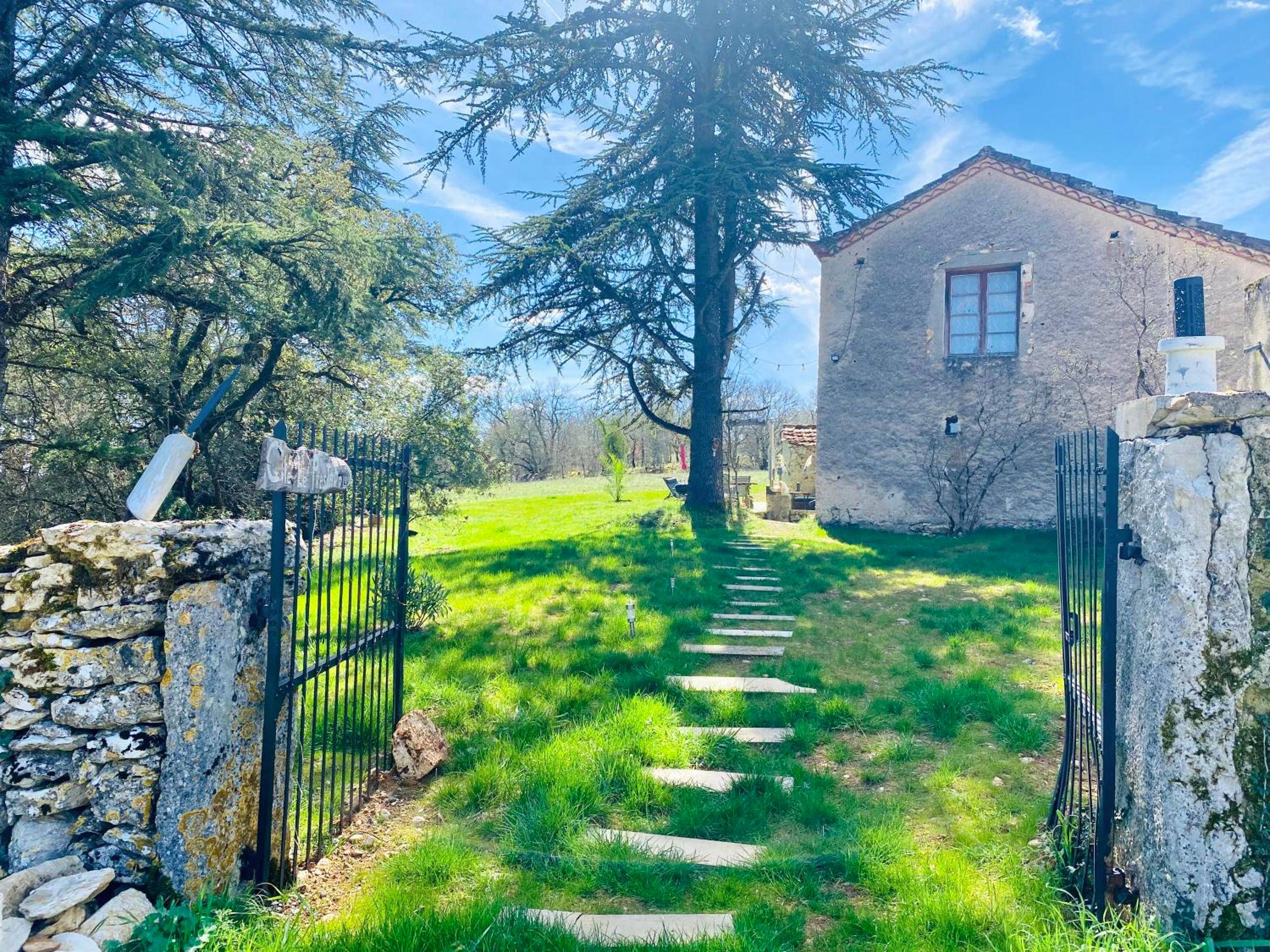 Photo du logement - Gîte de charme bain nordique & vieilles pierre classé 3 étoiles Le Prestadou