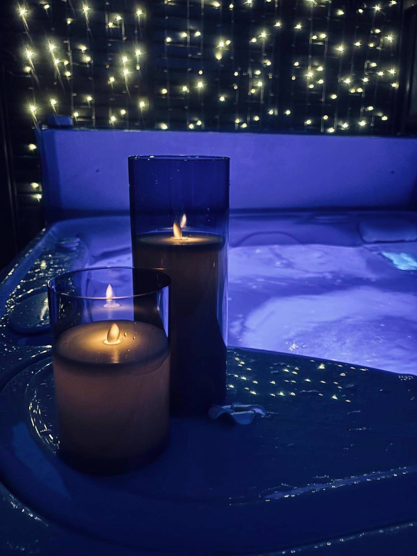 Photo du logement - PrestigeLodgesFontainebleau, Maison polynésienne & jacuzzi privé - Melun