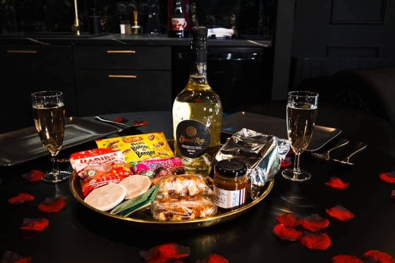 Photo du logement - Promesse d'une nuit avec Balnéo privative