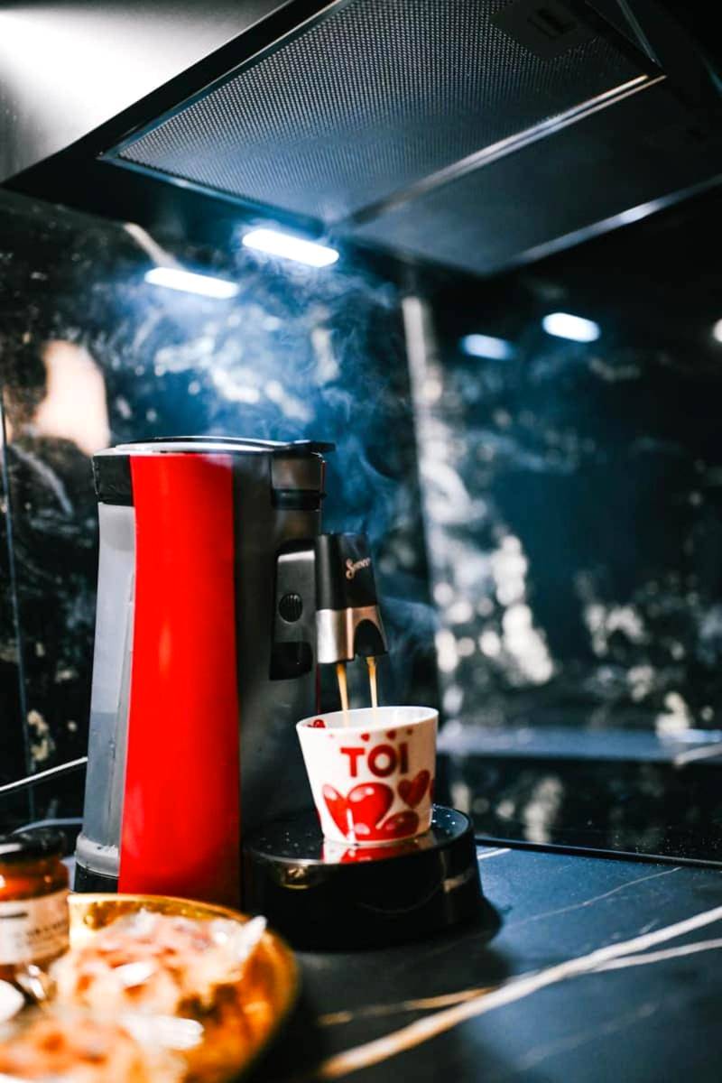 Photo du logement - Promesse d'une nuit avec Balnéo privative - Lorient