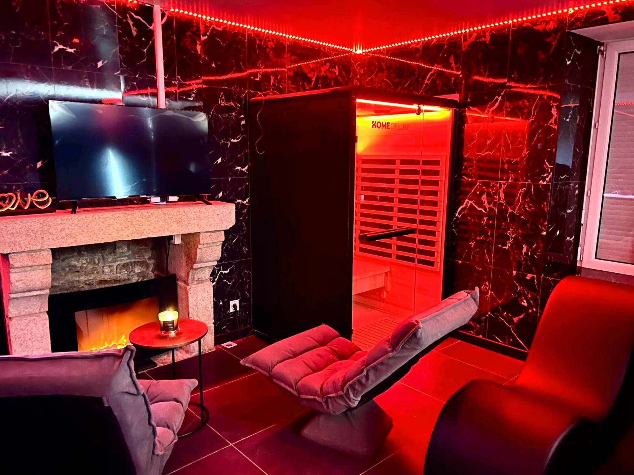 Vue du logement - Redroom, Spa, Sauna, cheminée, romantique pour 2