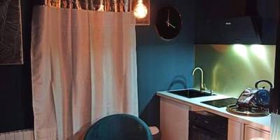 Kitchenette équipée et table de repas - Rêve d'or 2