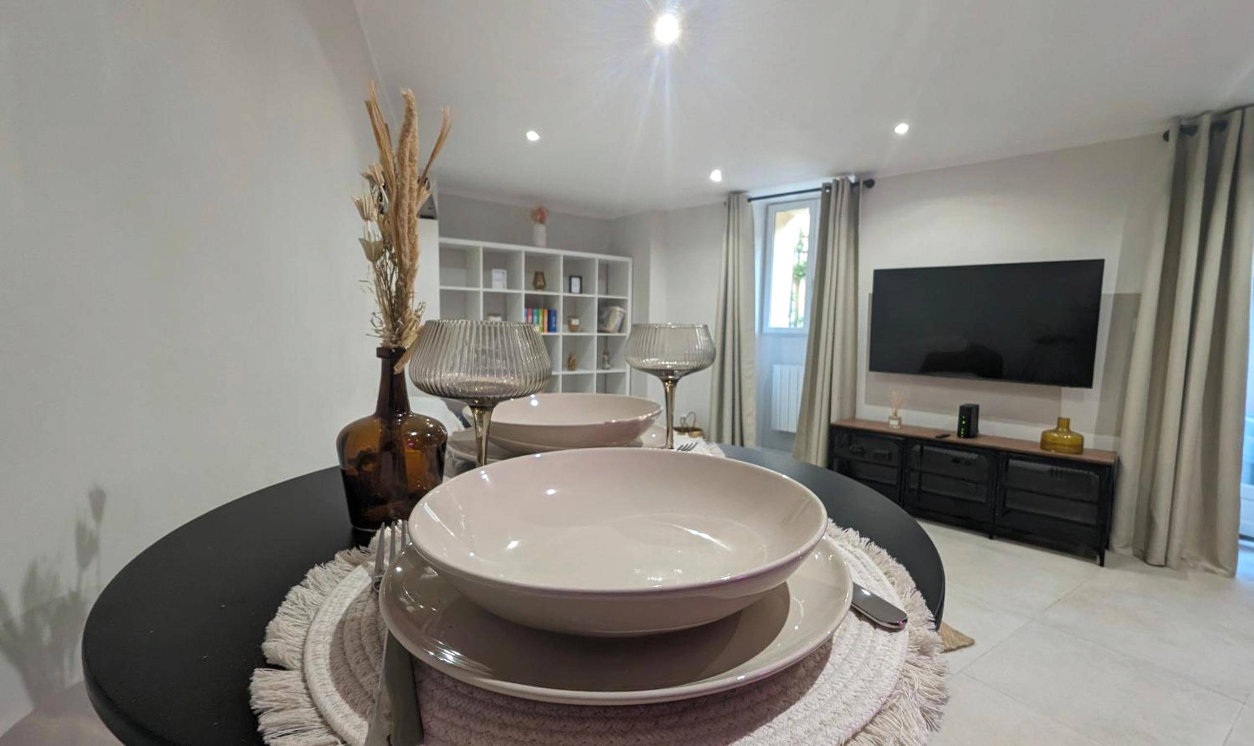 Photo du logement - SUITE Roch'amore troglodyte Romantique et Unique