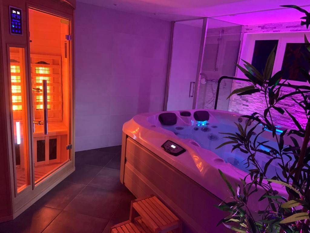 Vue du logement - *Romance Jacuzzi* Appartement Spa pour les amoureux ou les solos