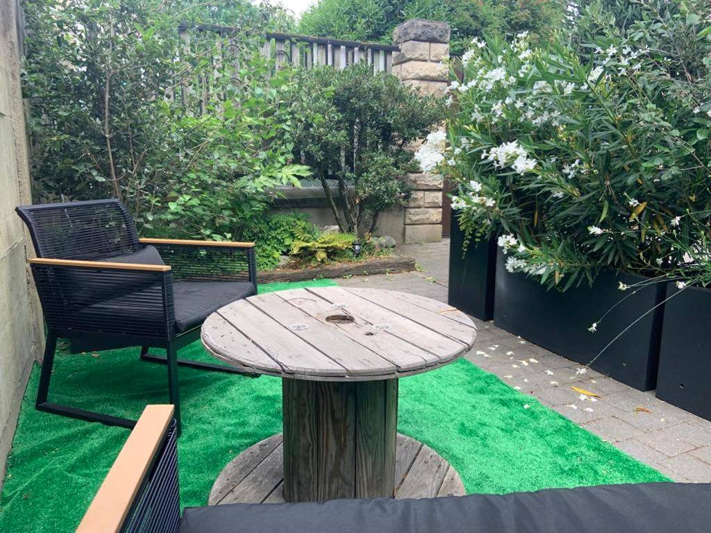 Photo du logement - *Romance Jacuzzi* Appartement Spa pour les amoureux ou les solos