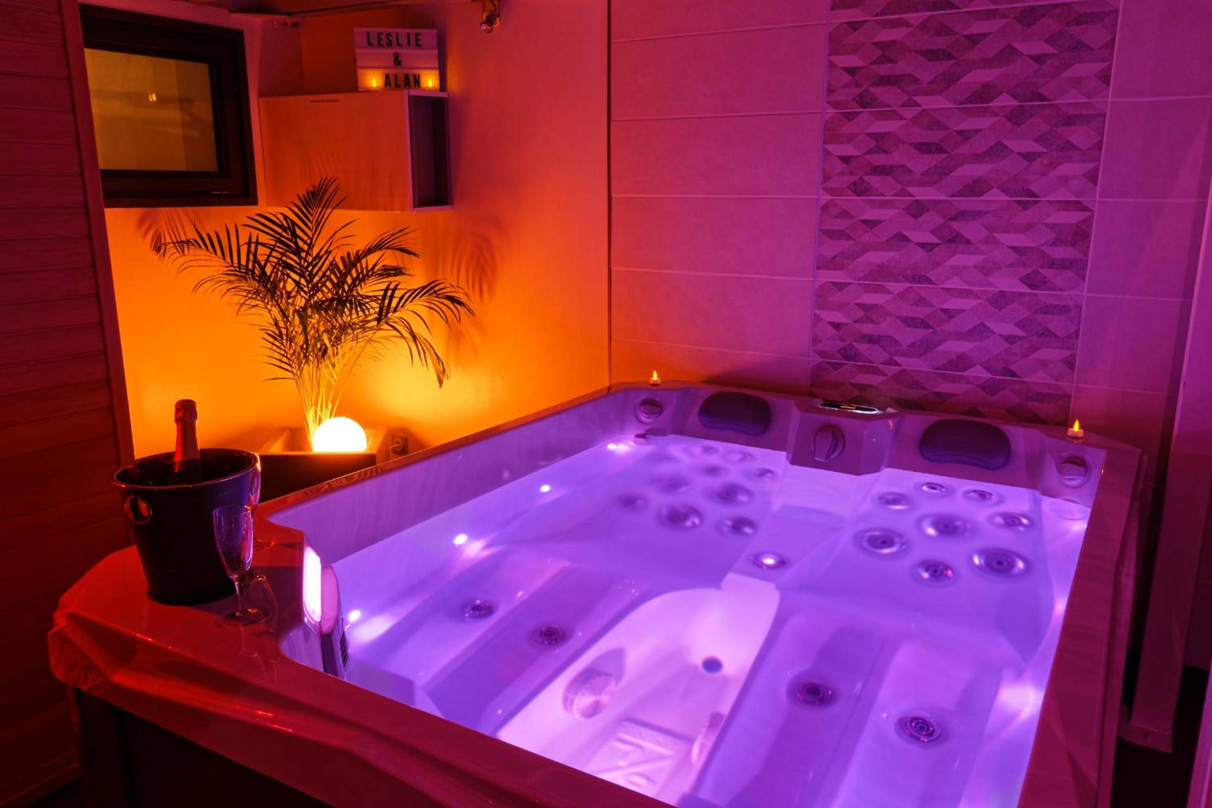 Photo du logement - Romance Spa lofts haut de gamme avec sauna