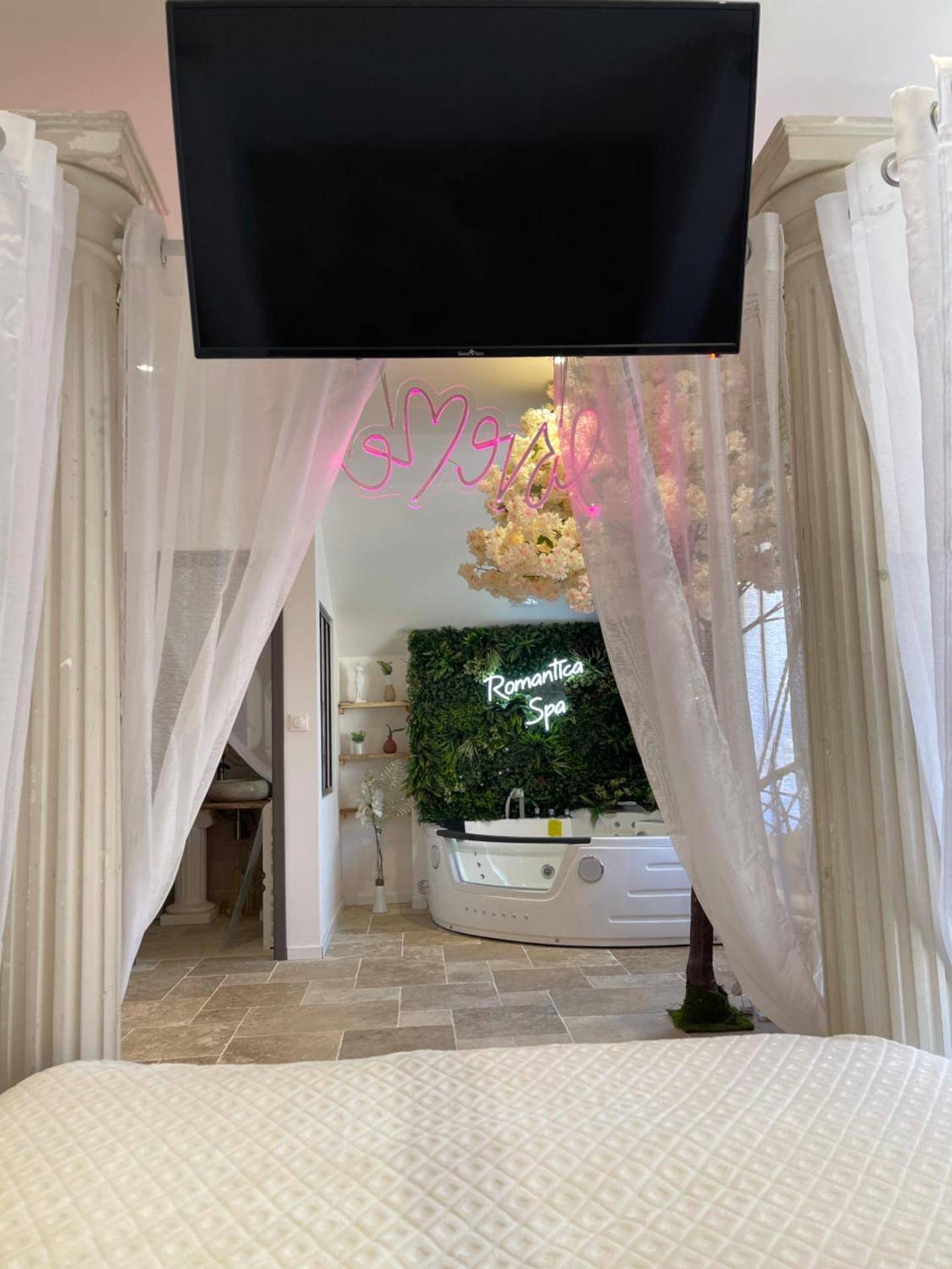 Photo du logement - Romantica Spa - Saint - Dié - des - Vosges